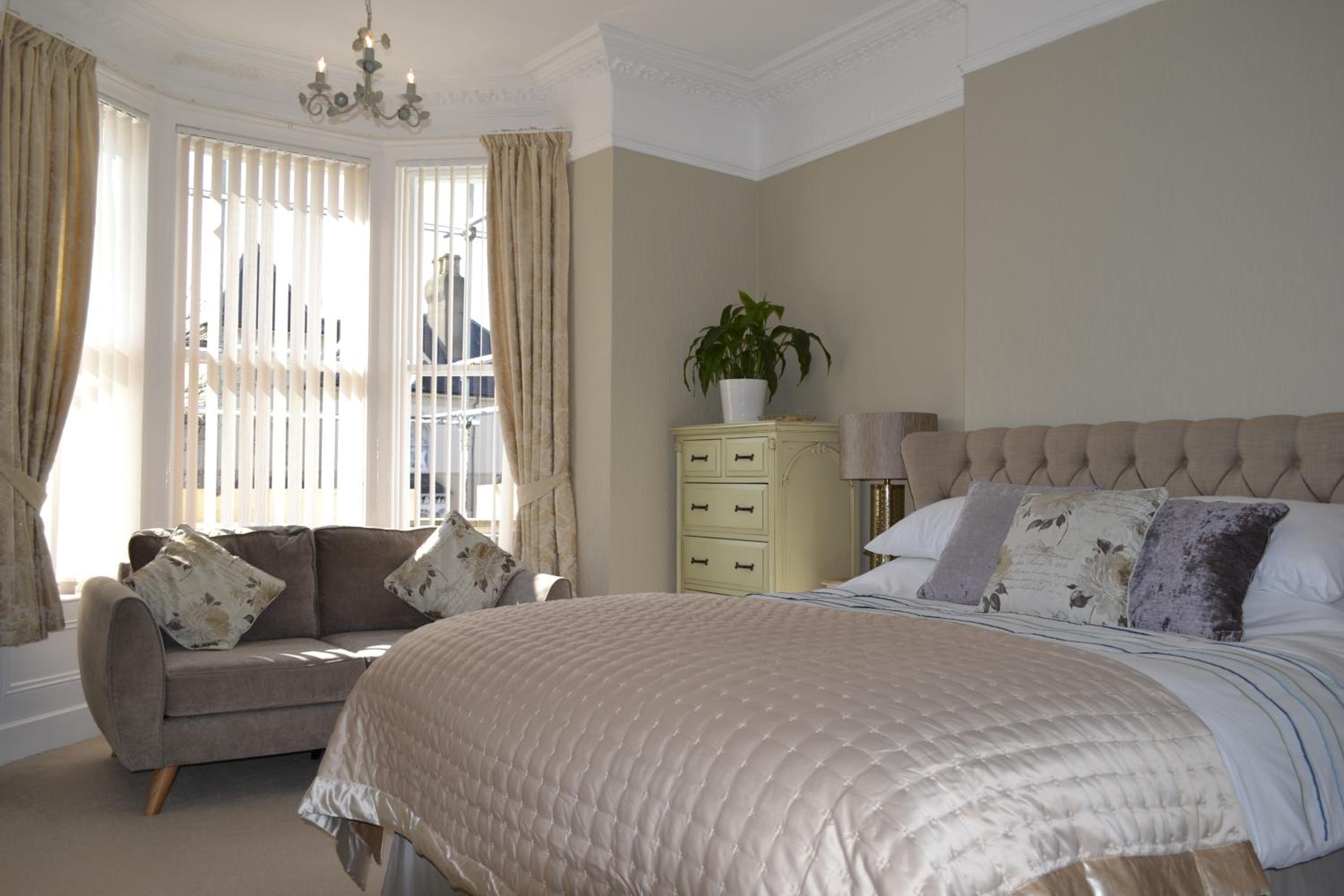 Superior King Room photo 3