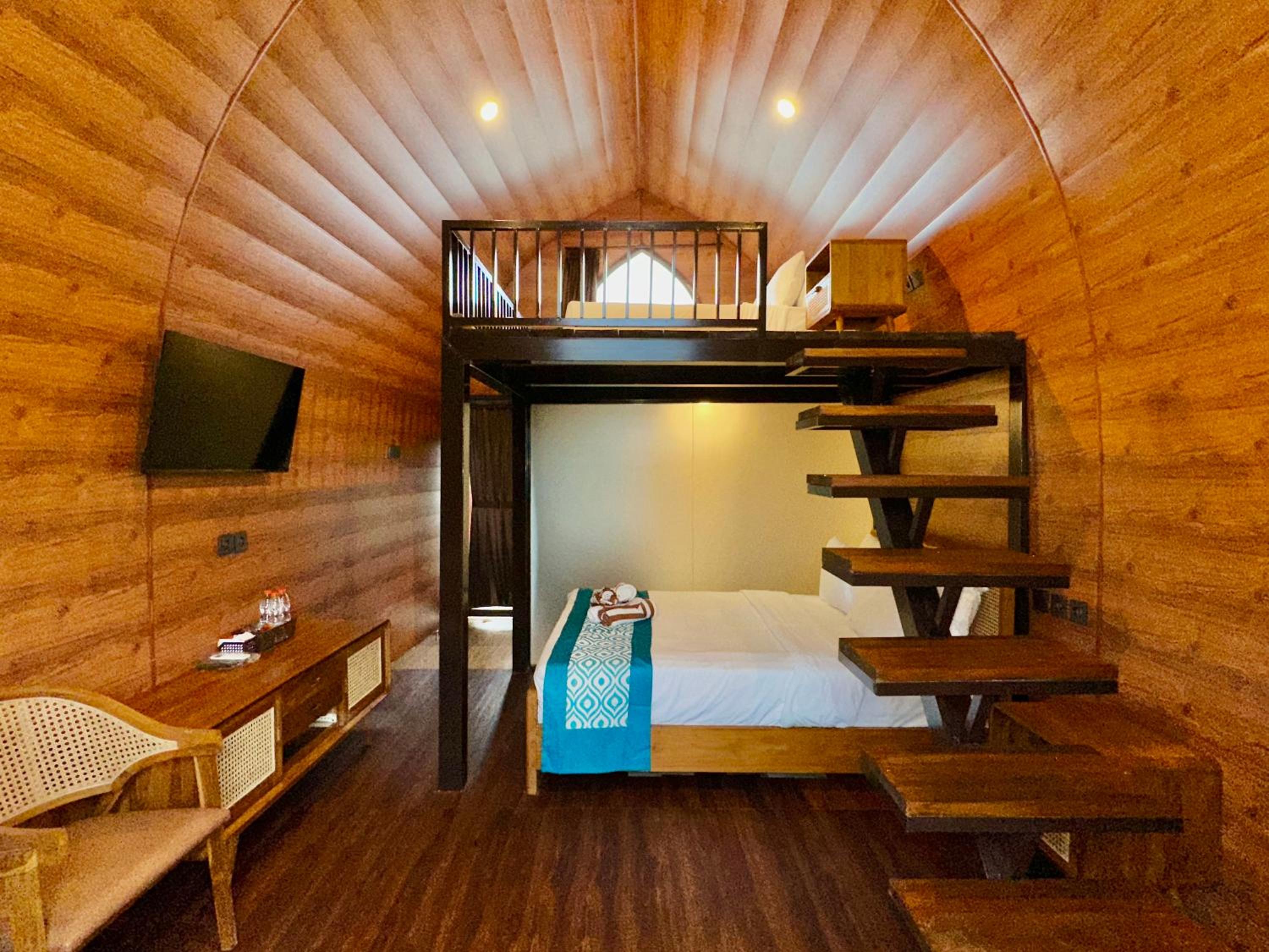 Villa - Photo 3