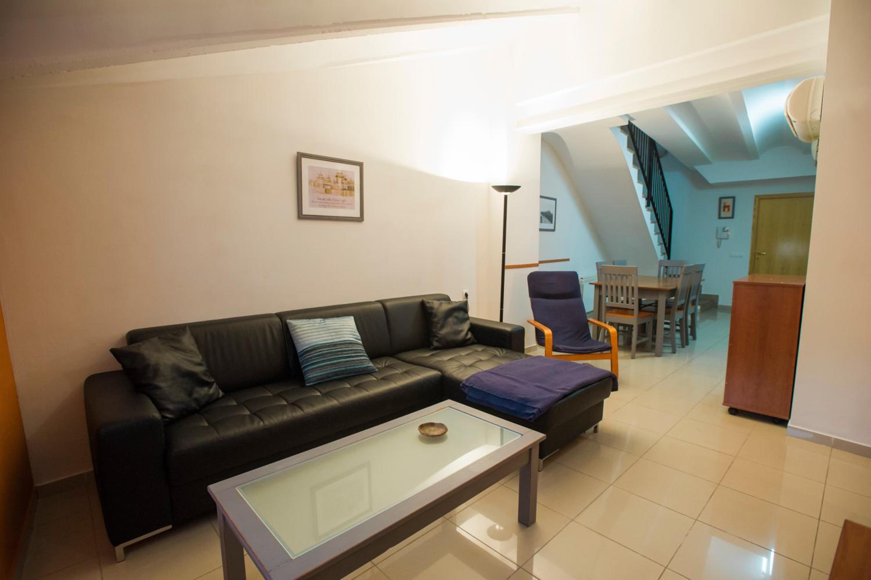Apartment (5 Adults) - Photo 1