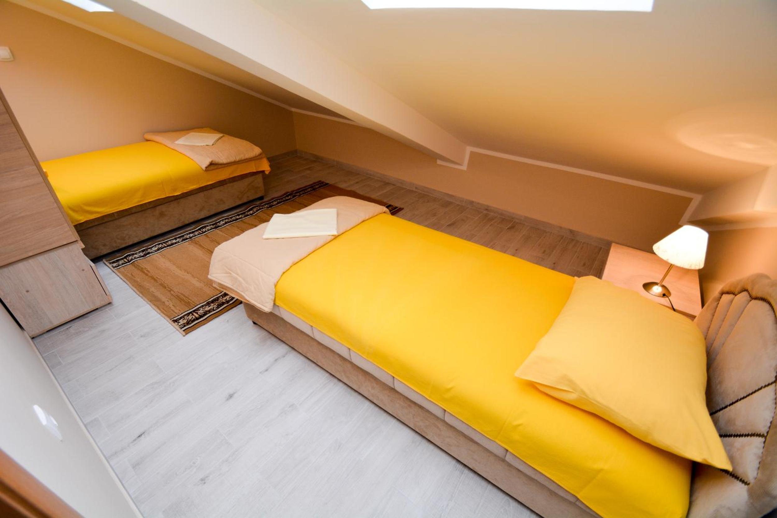 Two-Bedroom Apartment with Spa Bath photo 2