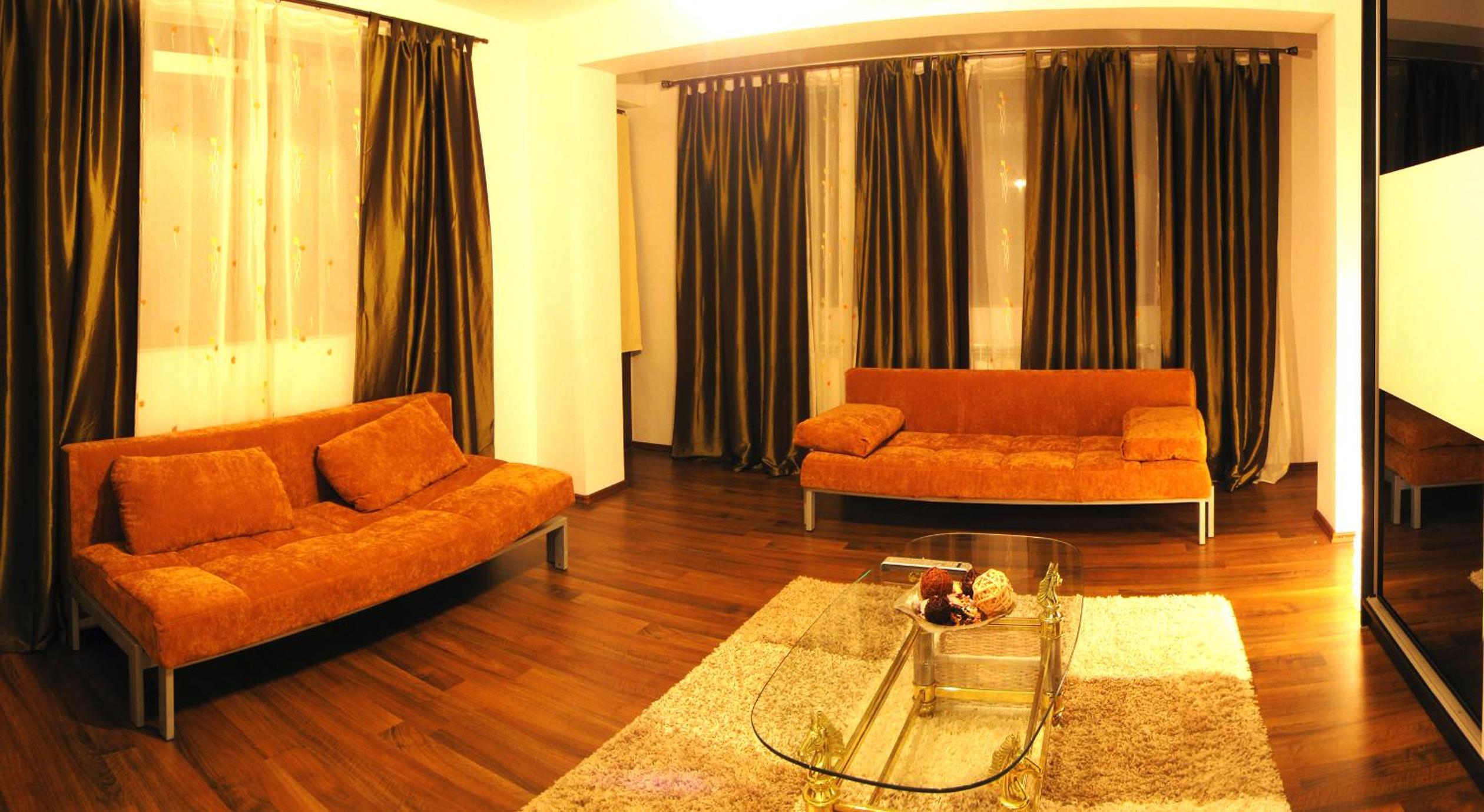 Studio with Sofa Bed