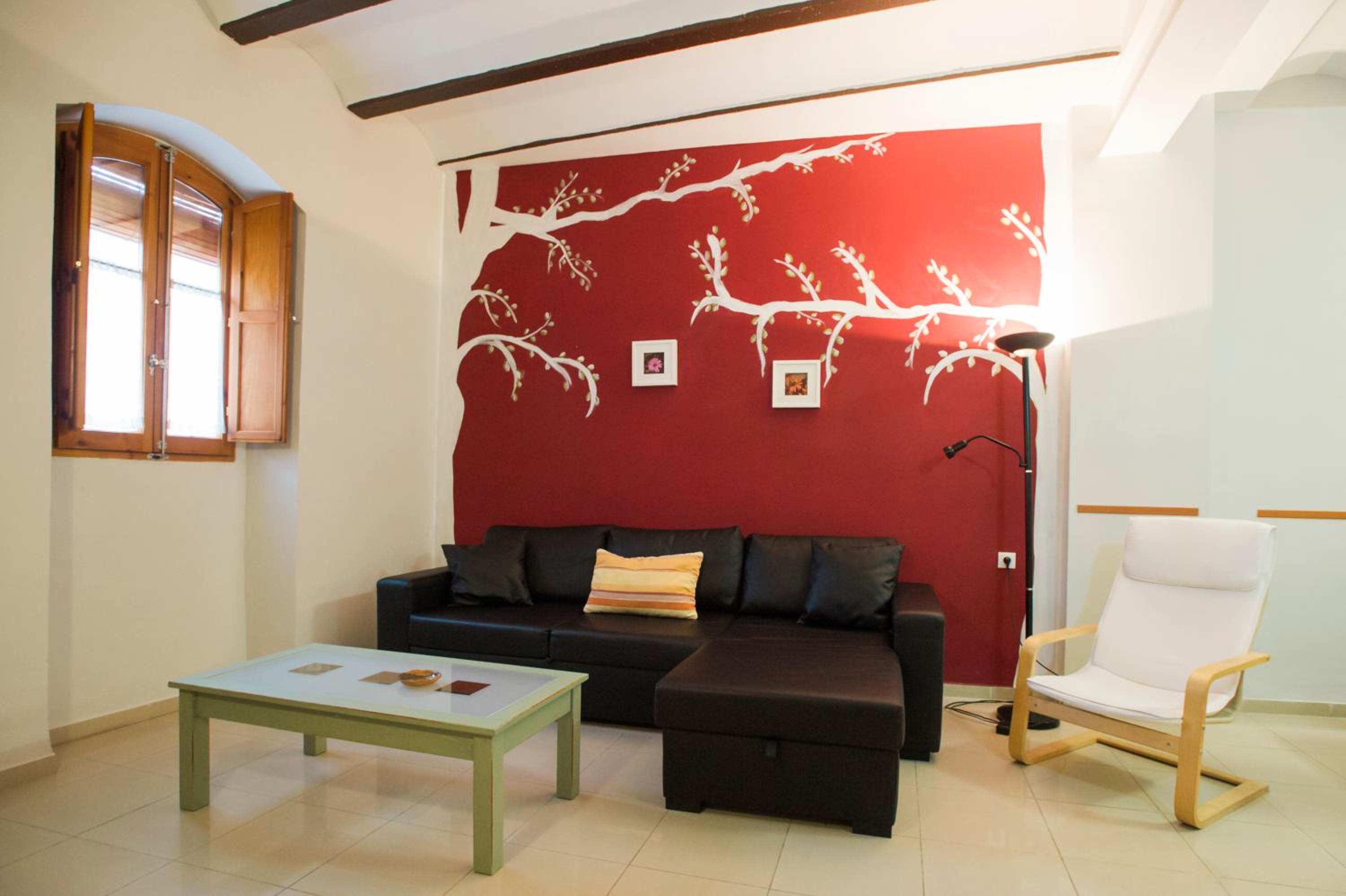 Two-Bedroom Apartment (4 Adults) - Photo 6
