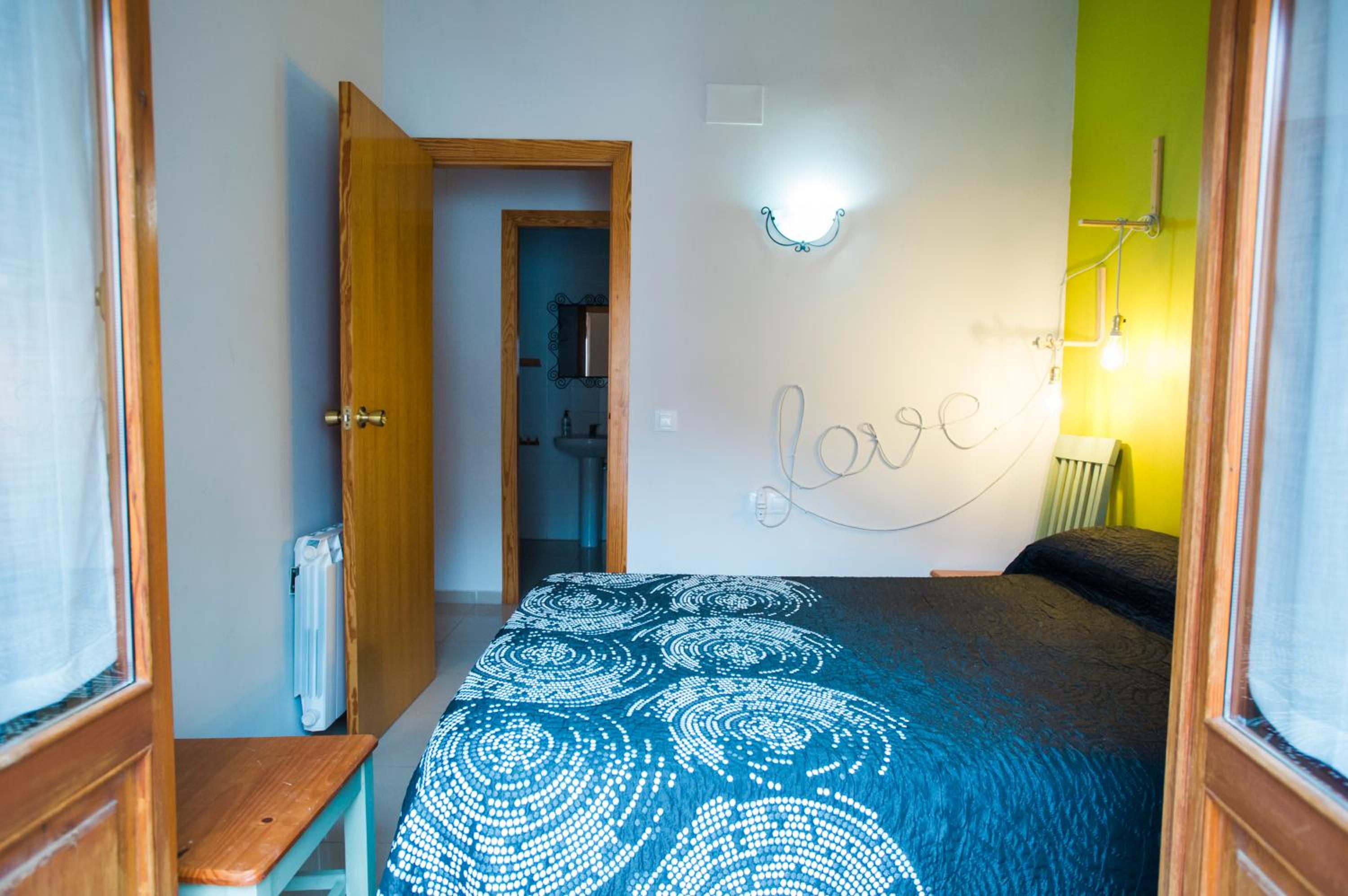 Two-Bedroom Apartment (4 Adults) - Photo 2
