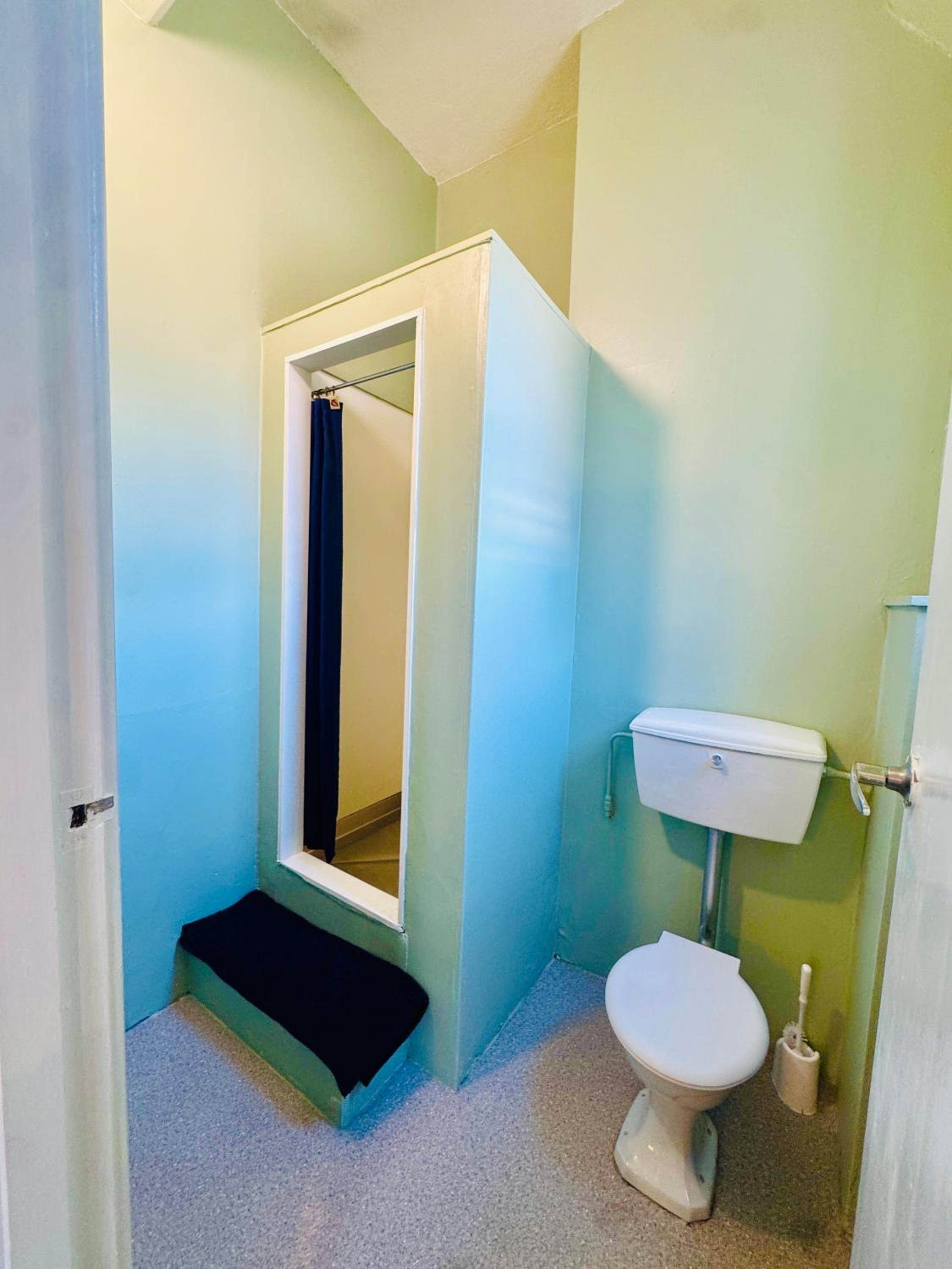 Double Room with Private Bathroom photo 2