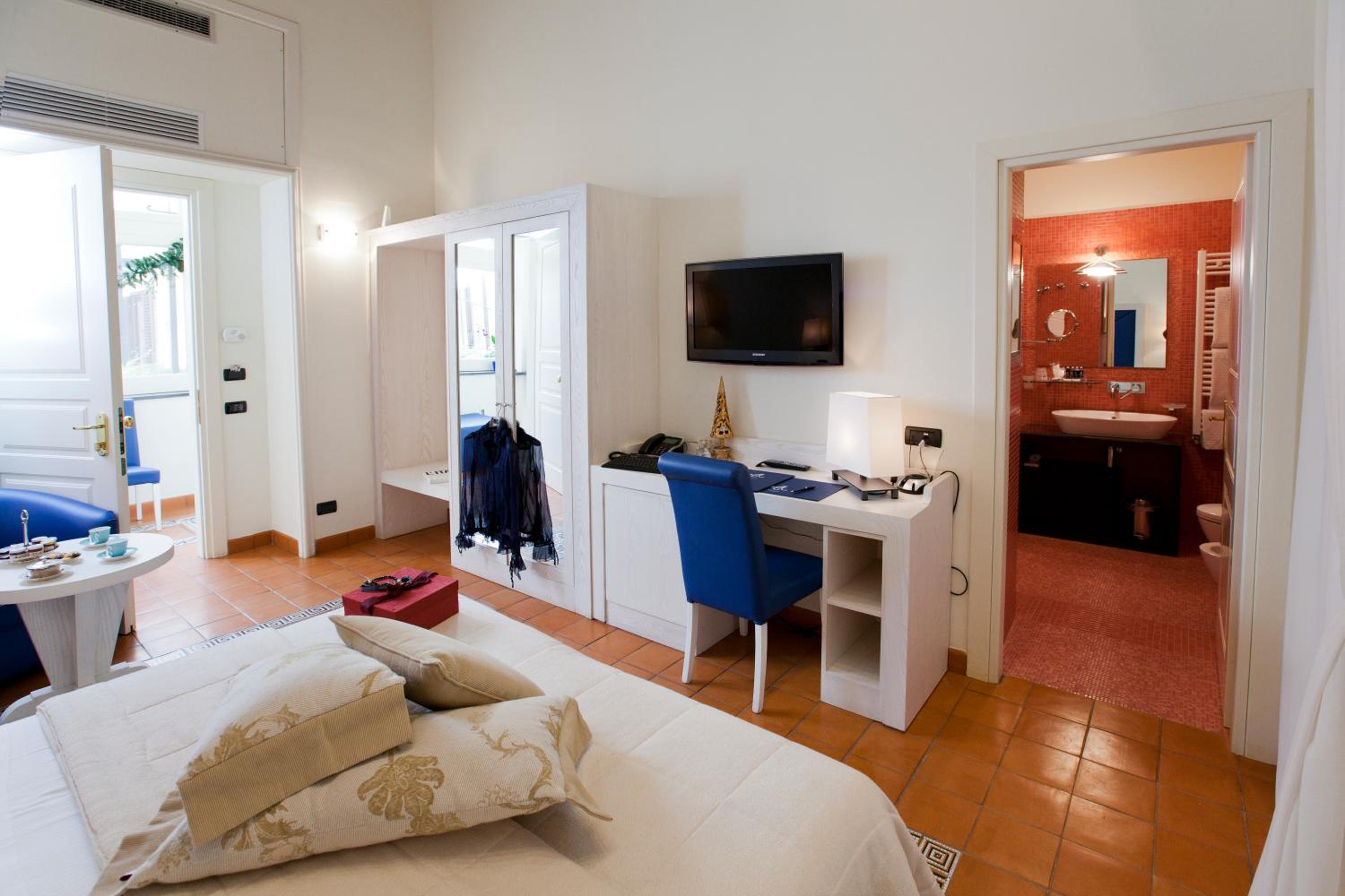 Standard Double Room photo 1
