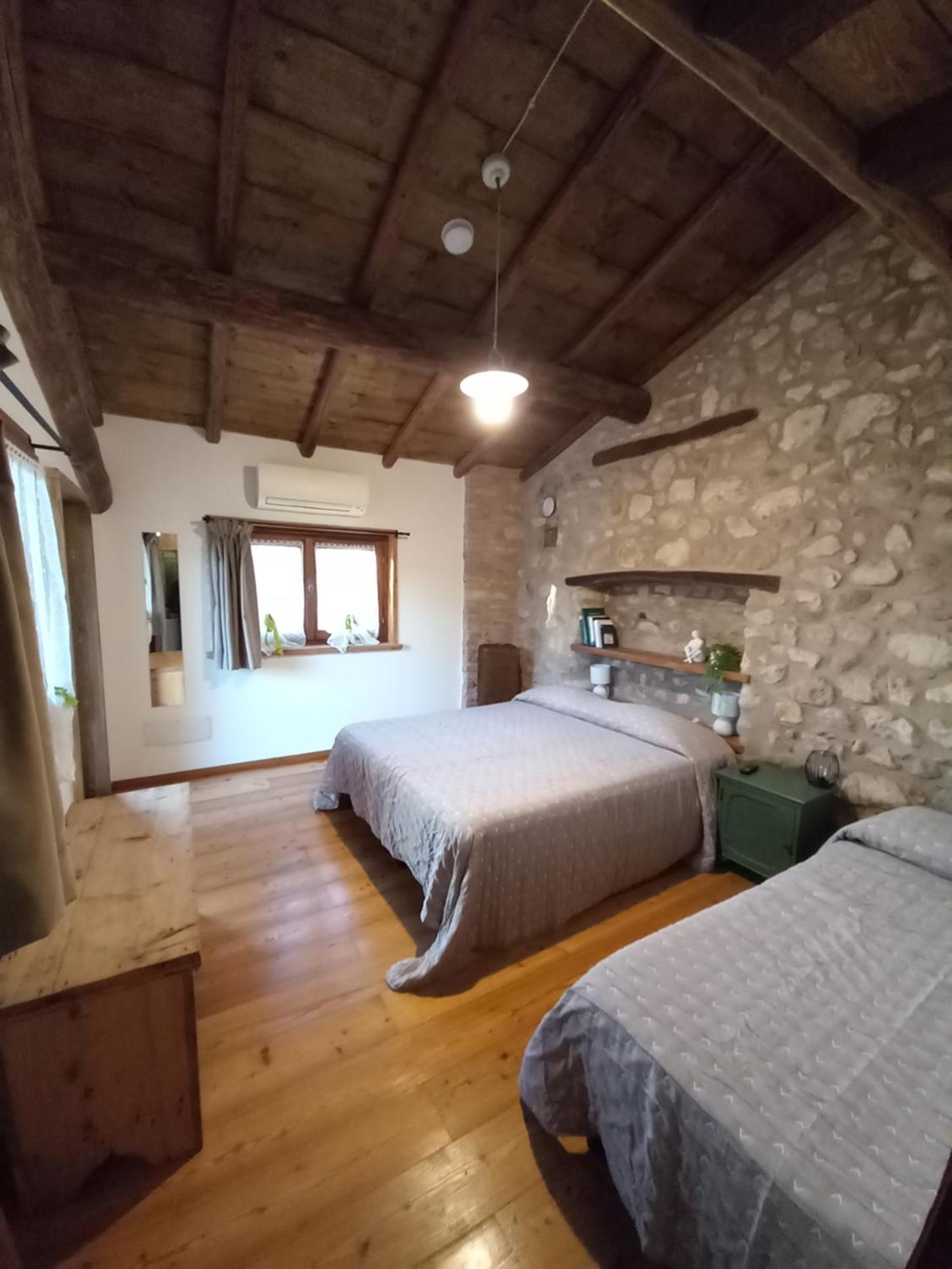 Triple Room - Photo 1