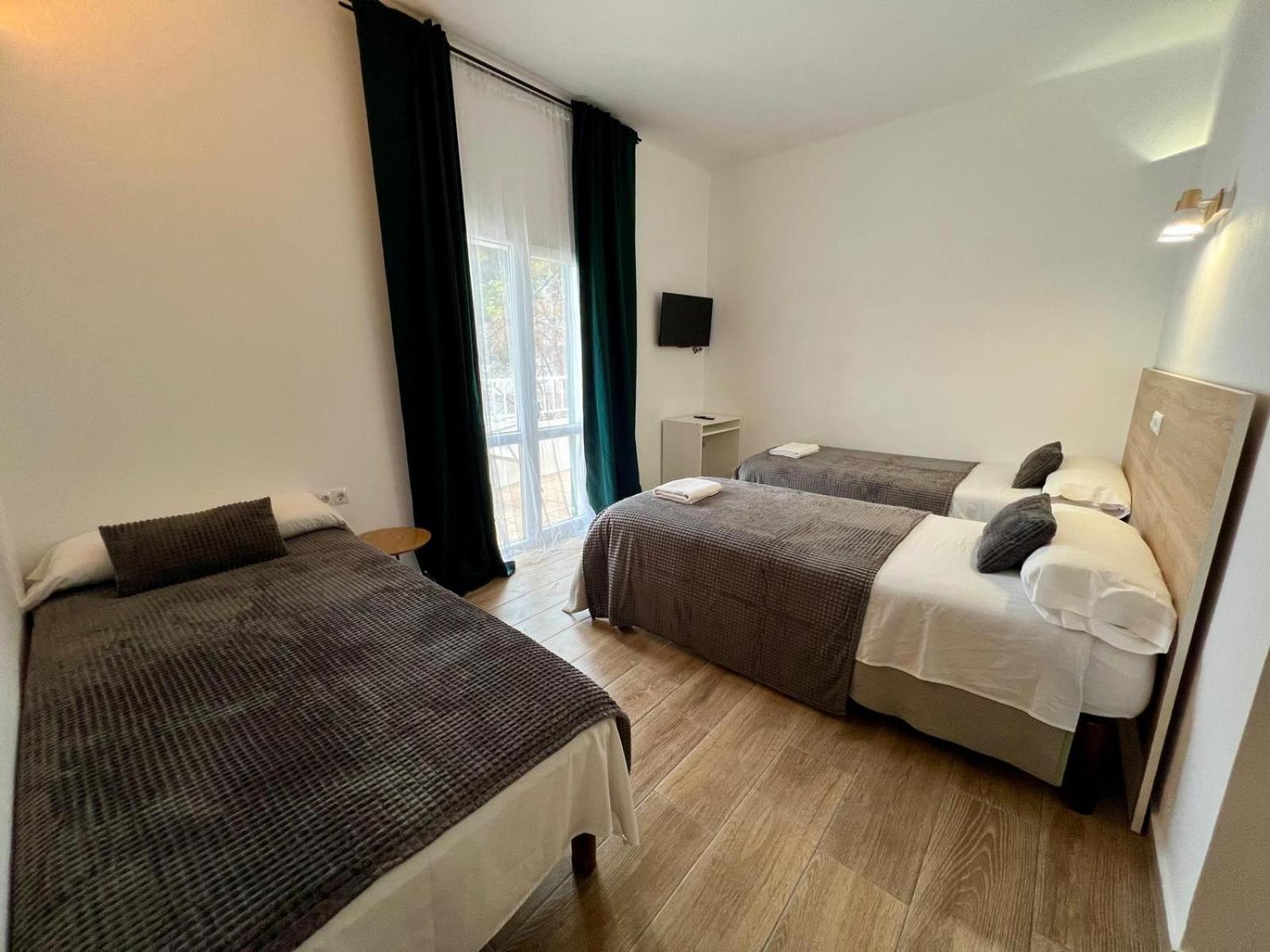 Triple Room with Balcony