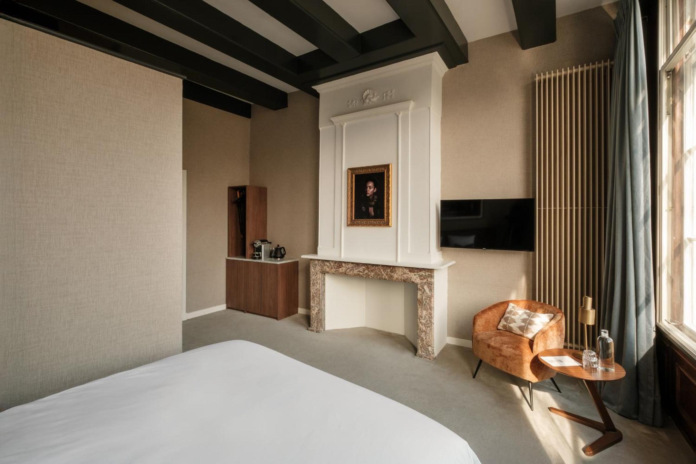 Superior Double room with canal view