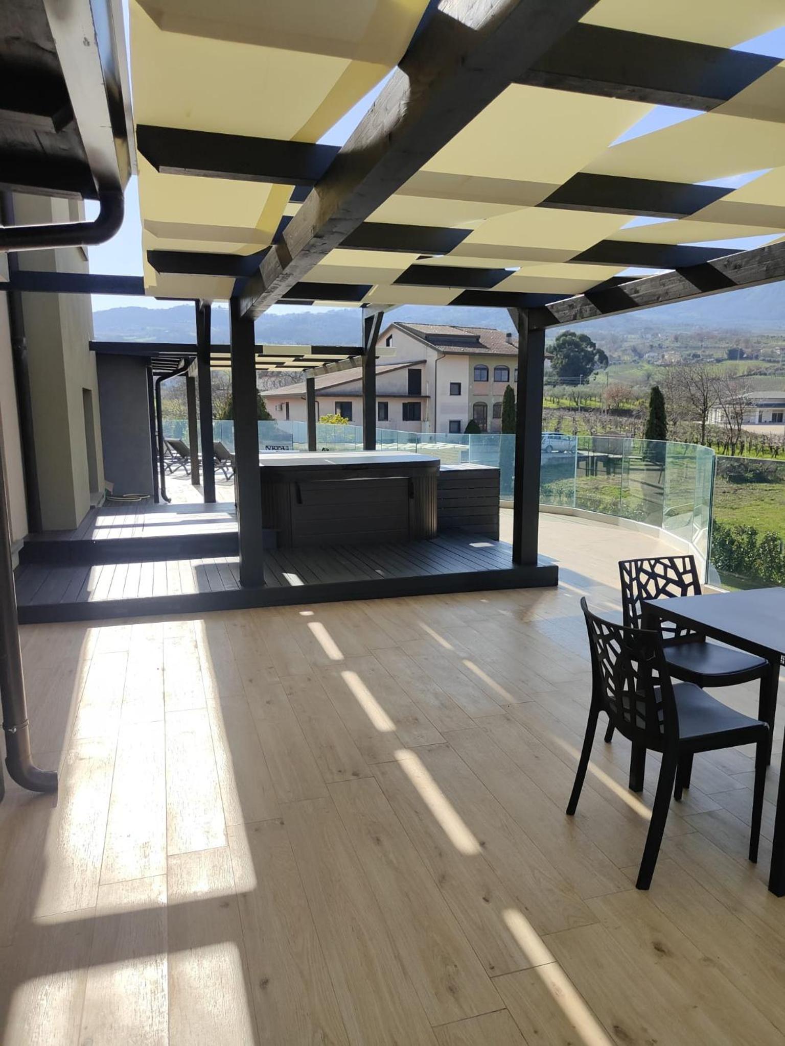 Junior Suite with Terrace - Photo 3