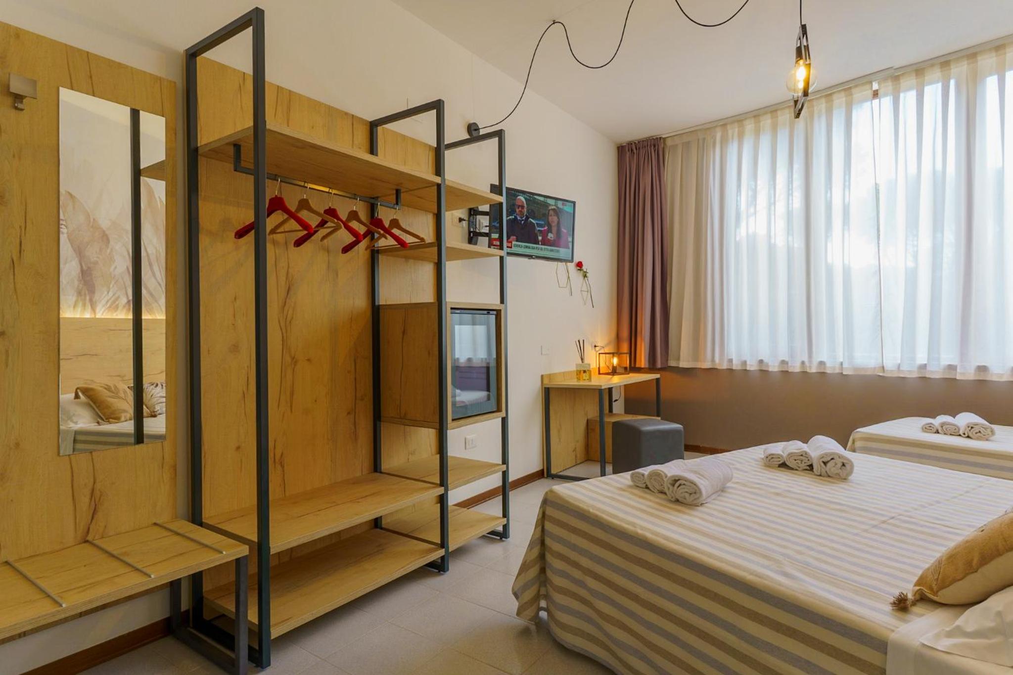 Standard Triple Room photo 3