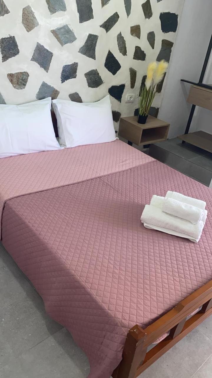 Budget Double Room photo 3