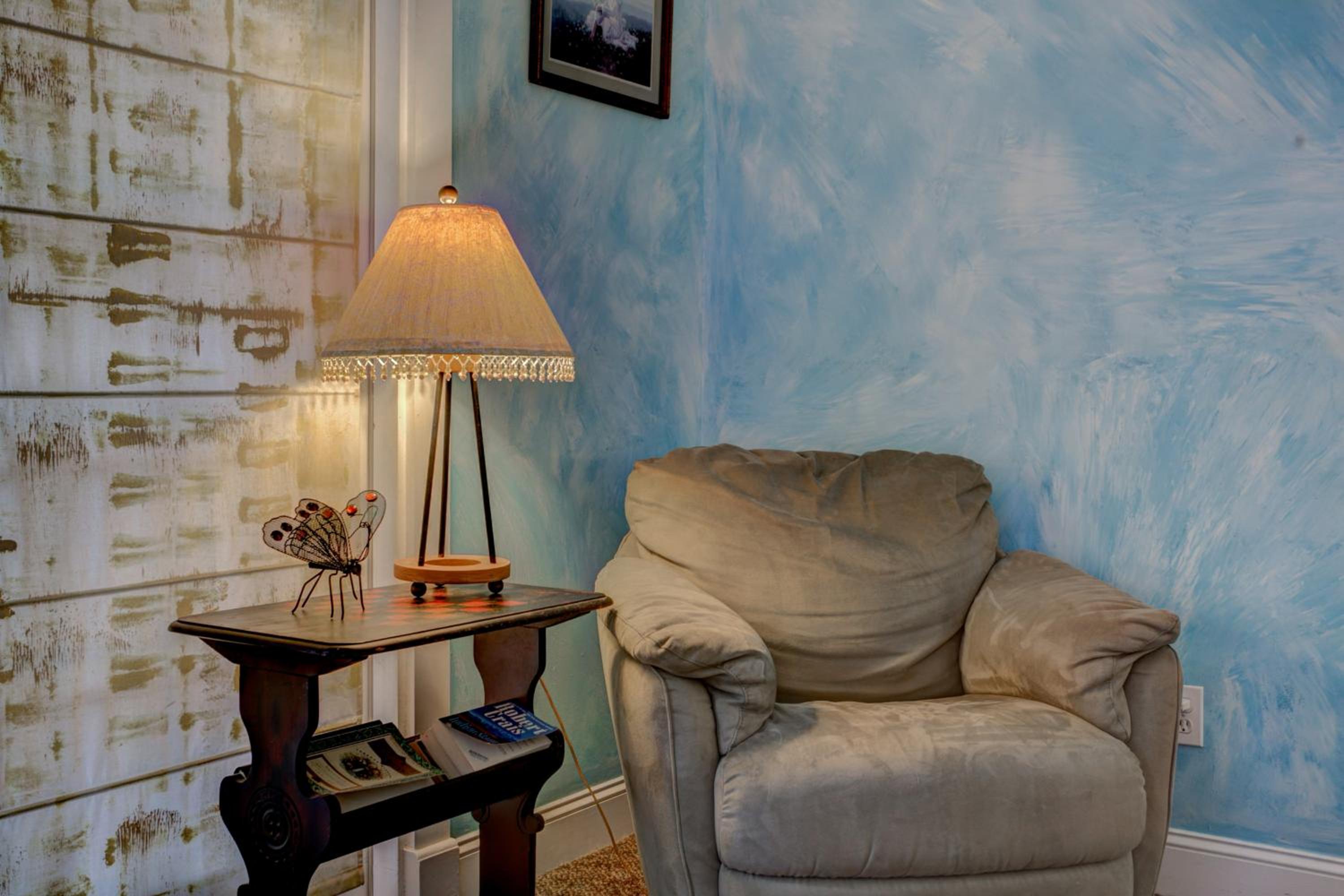 Deluxe Queen Suite -Pet Friendly photo 2