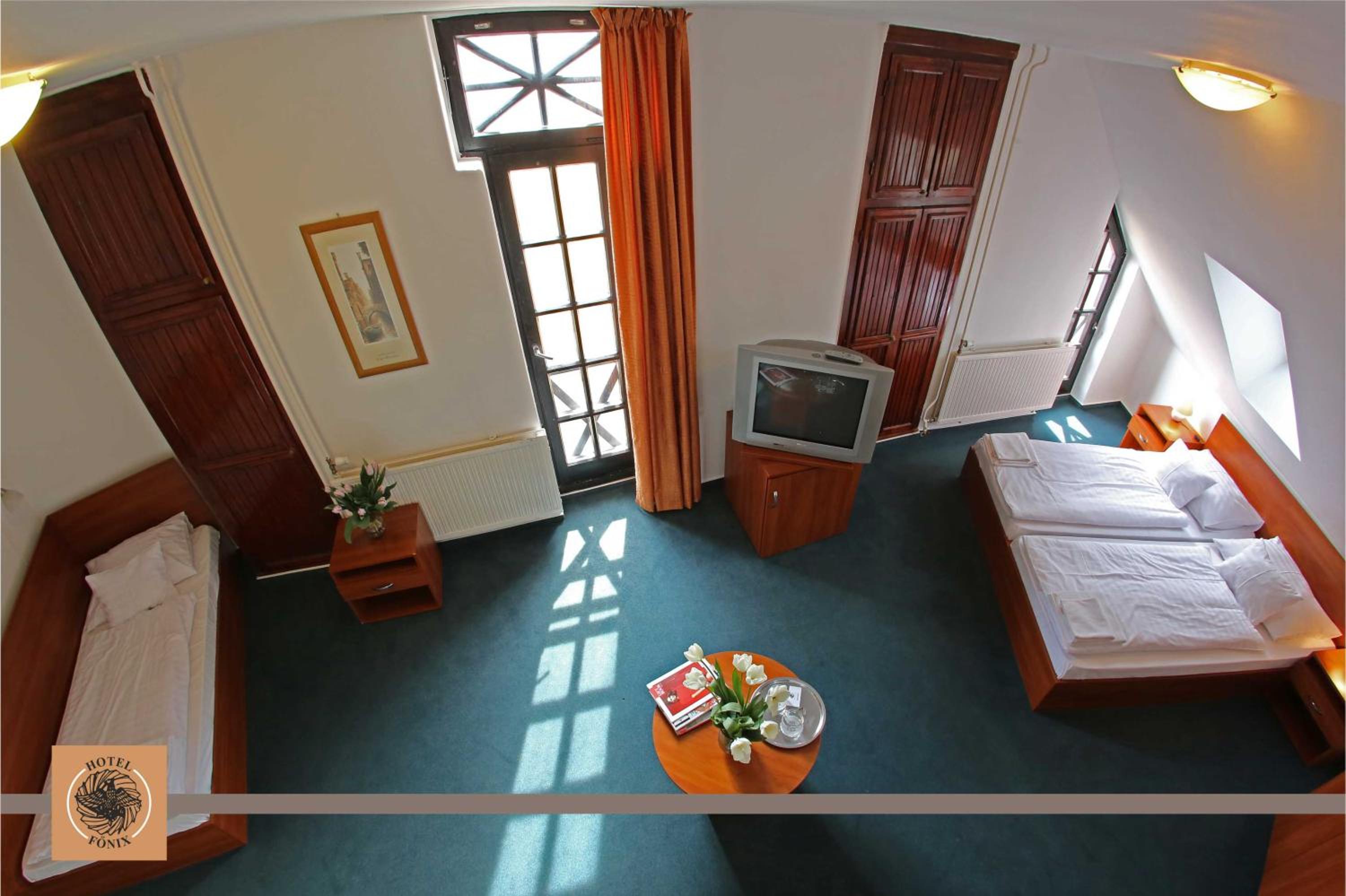 Basic Triple Room photo 2