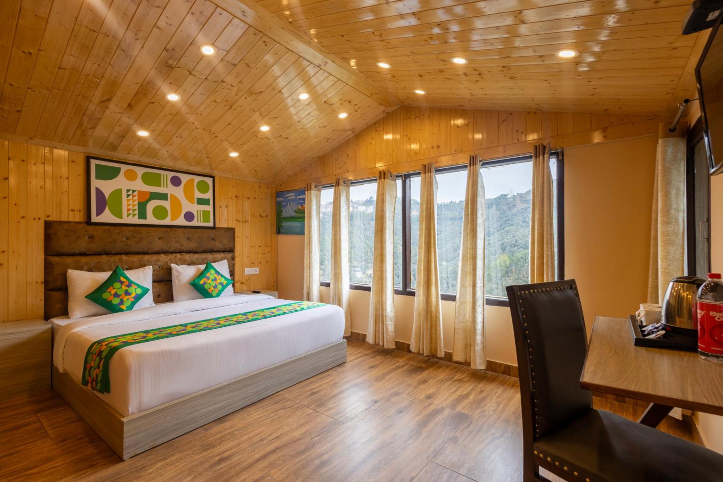 Superior Room with Valley View photo 3