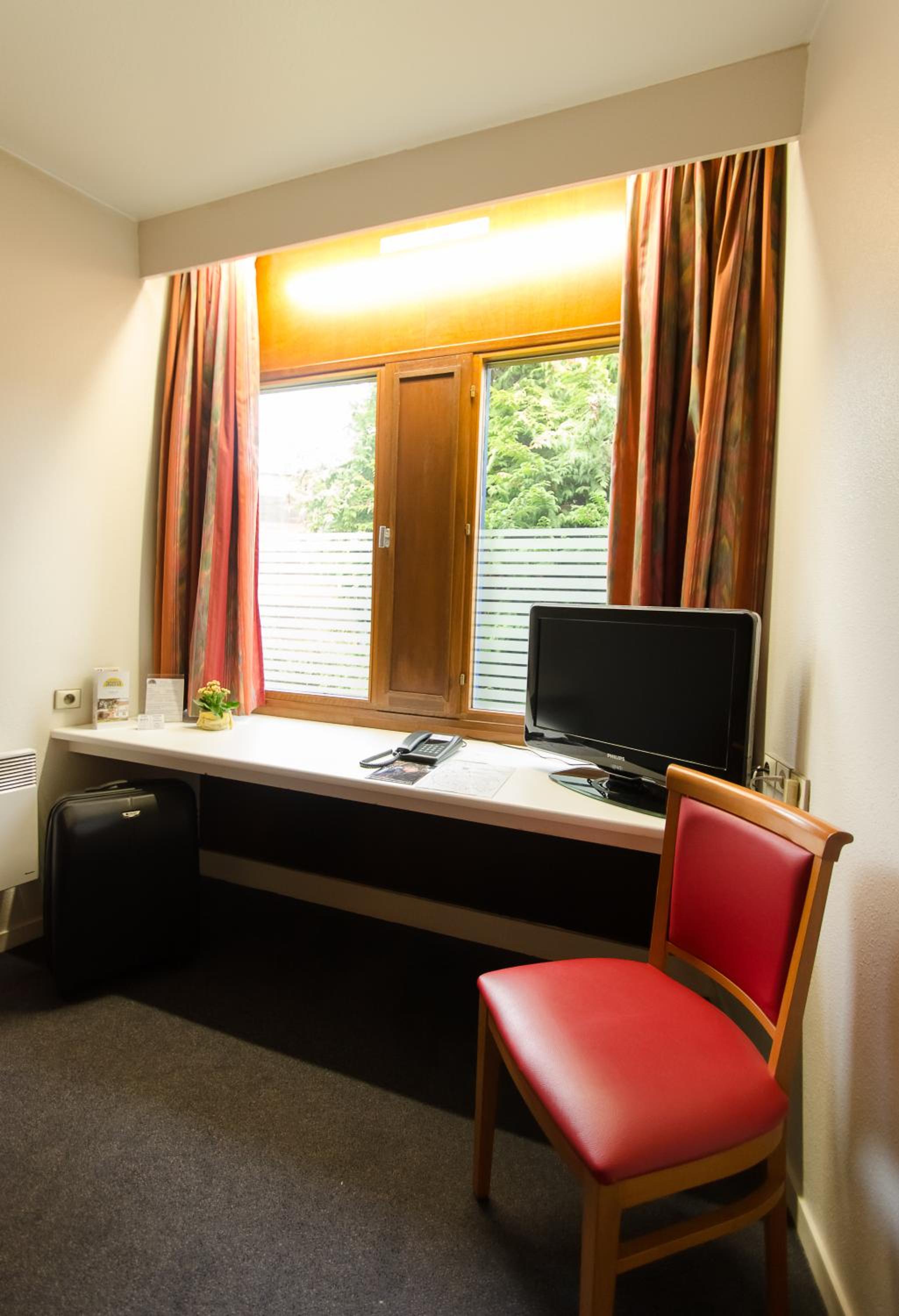 Double Room - Photo 3