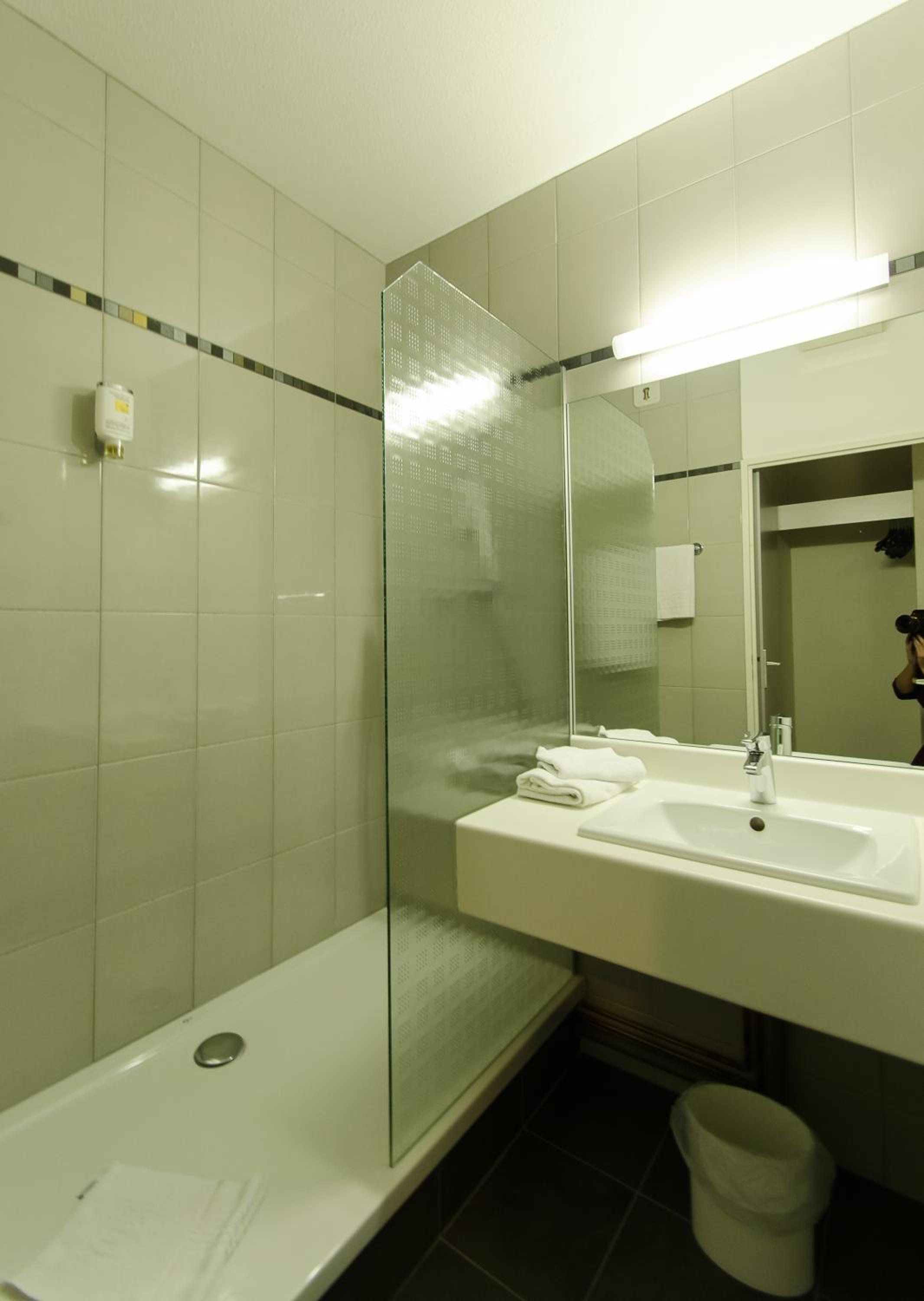 Double Room - Photo 2