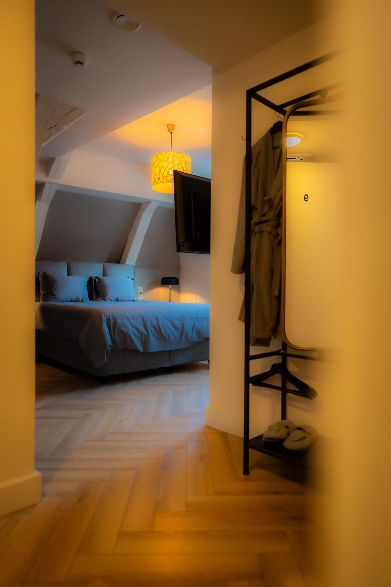 Superior King Room photo 3