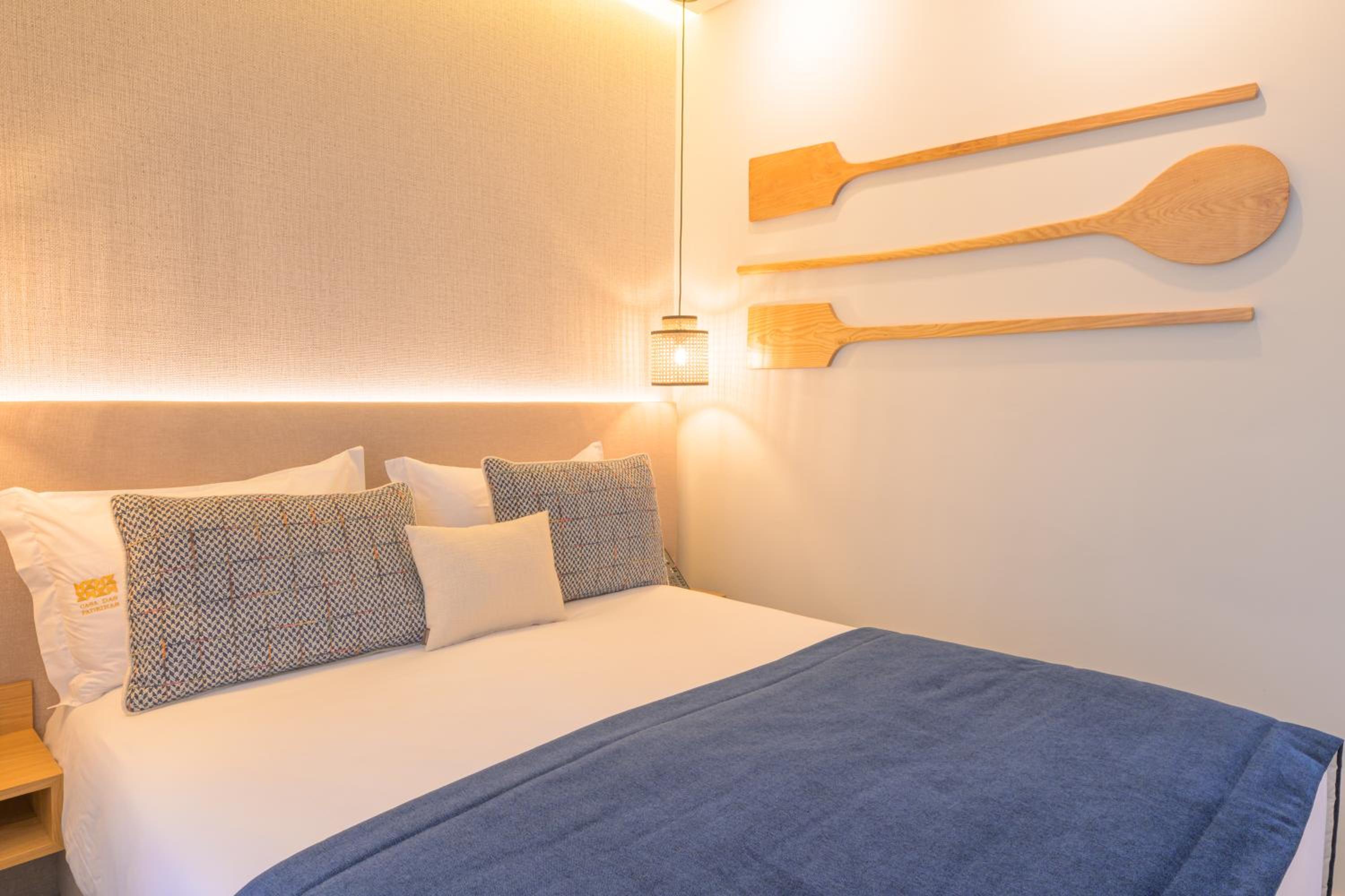 Deluxe Double Room with Balcony photo 1