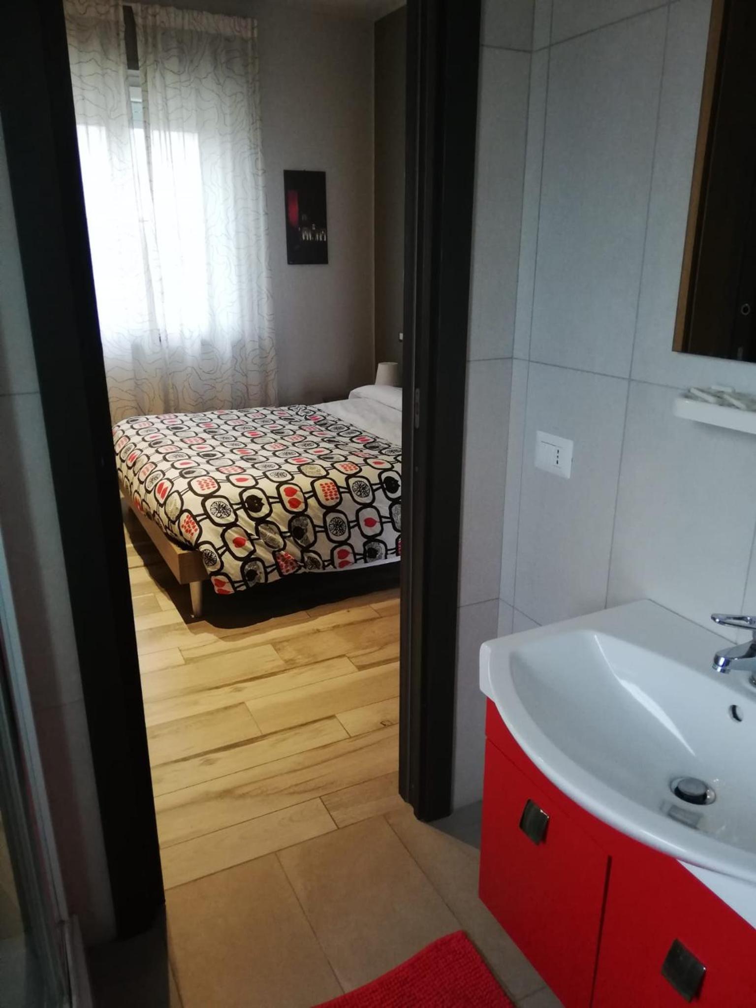 Deluxe Double Room (2 Adults + 1 Child) photo 1