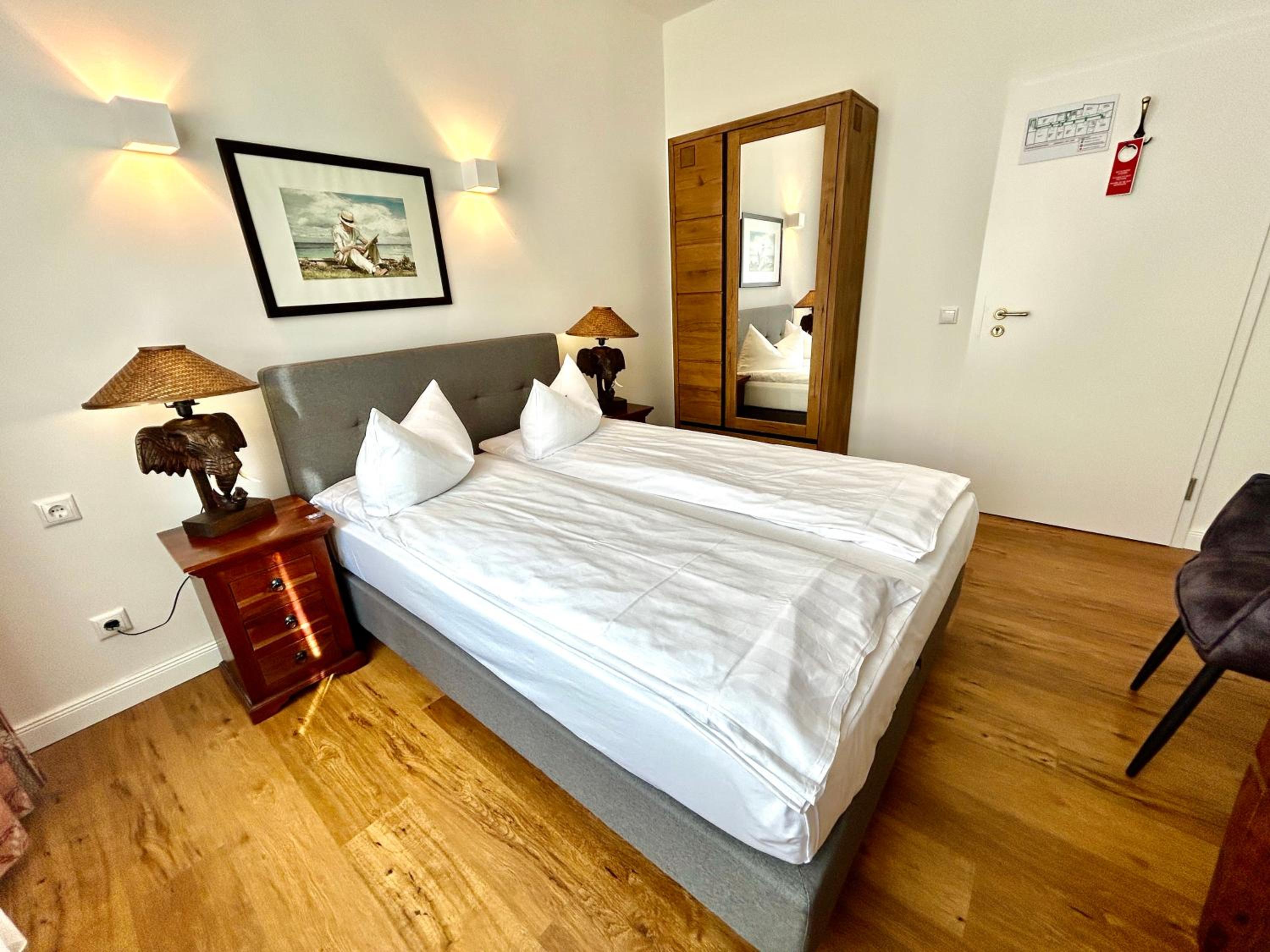 Budget Double Room photo 2