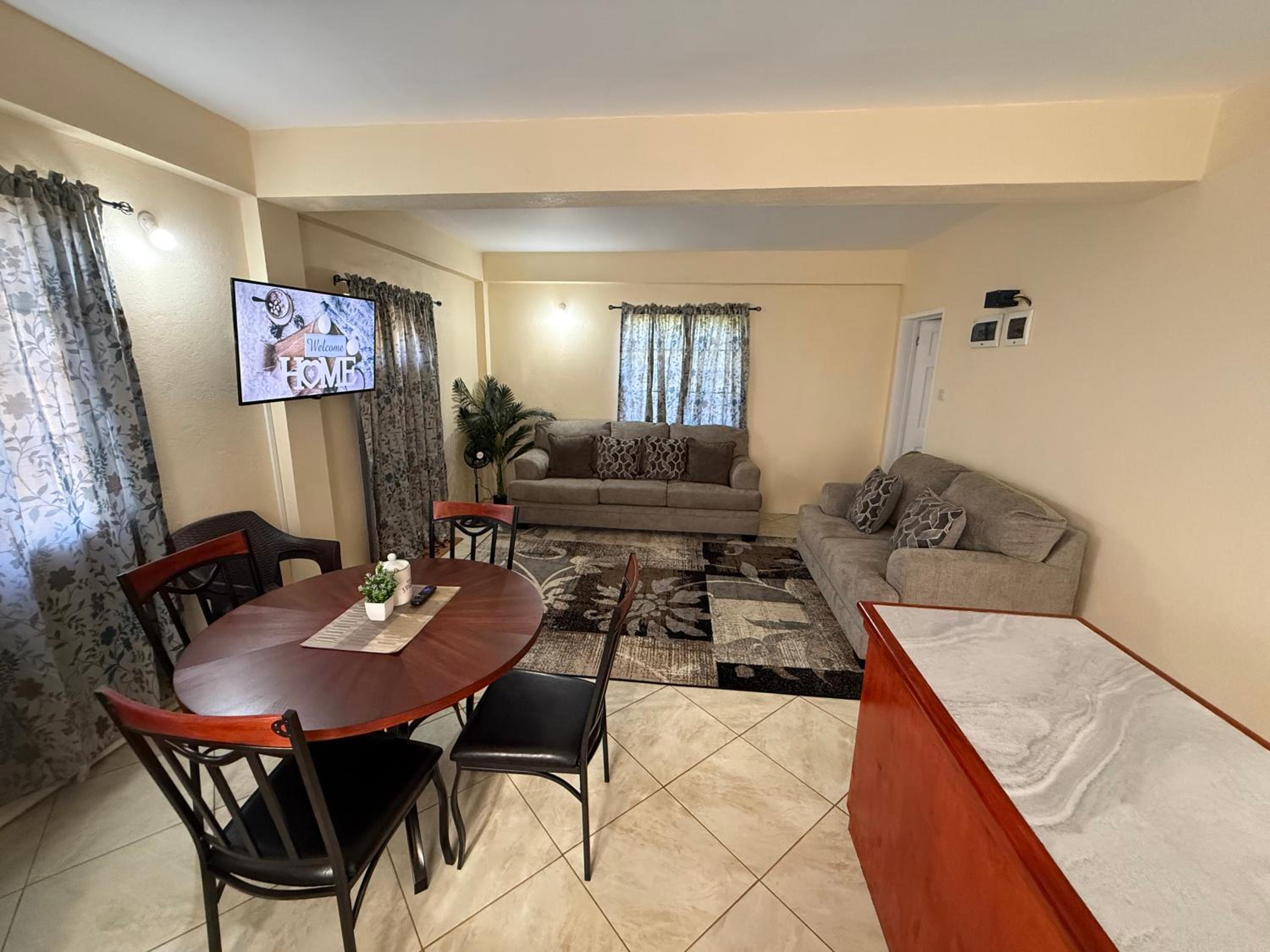 Classic Apartment photo 3