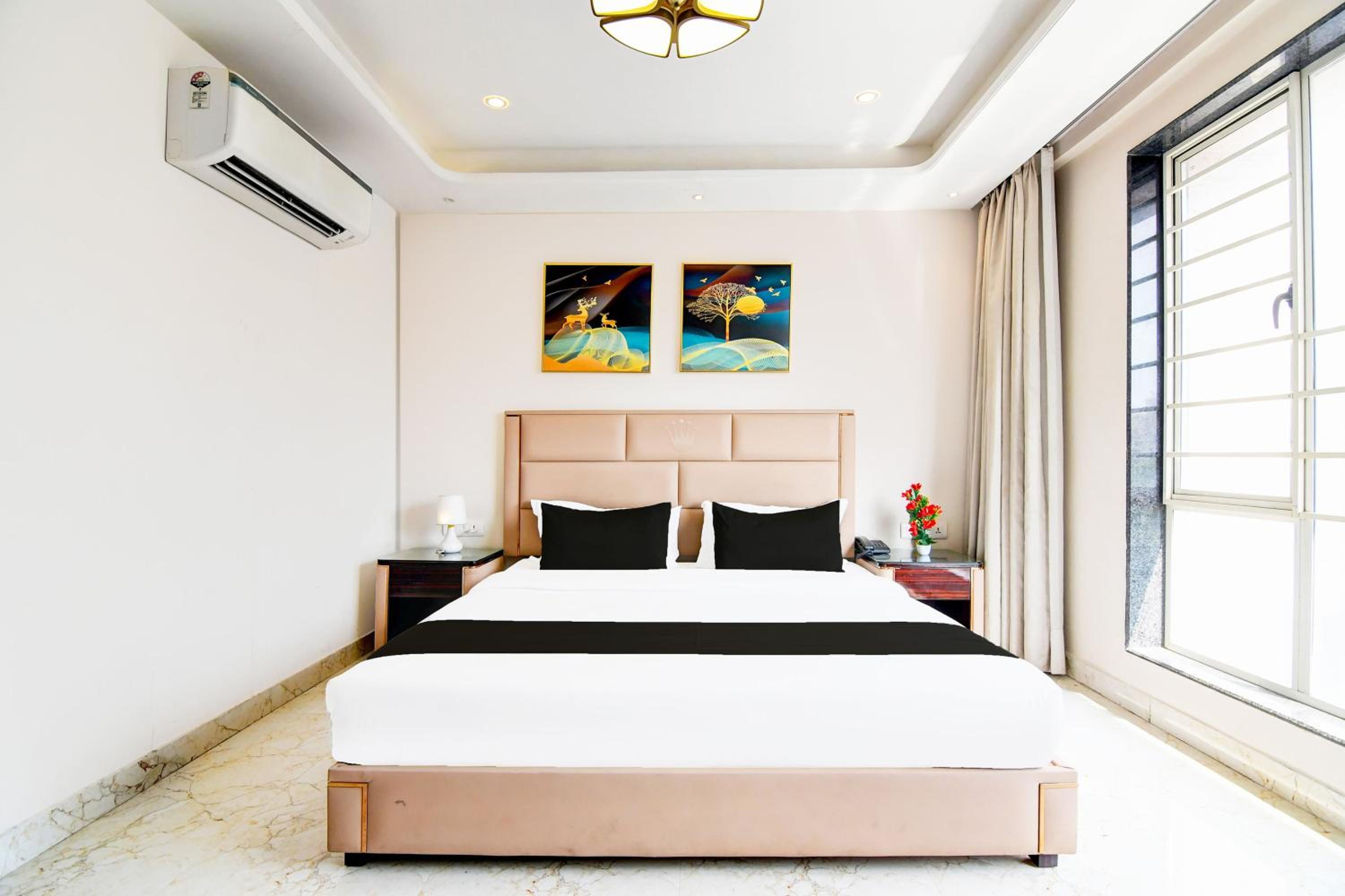 Deluxe Double Room photo 3