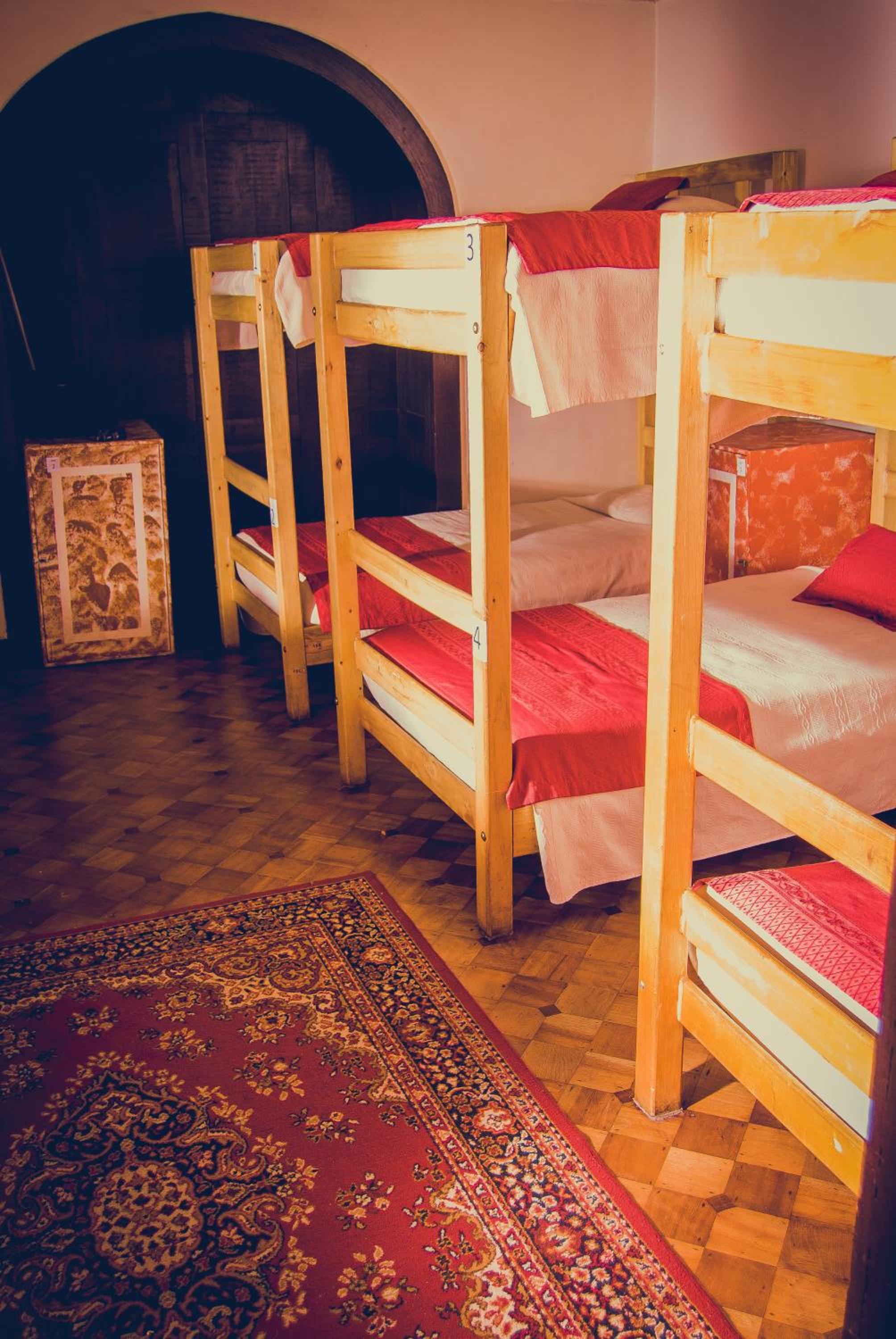 Bed in 6-Bed Dormitory Room with Shared Bathroom photo 1