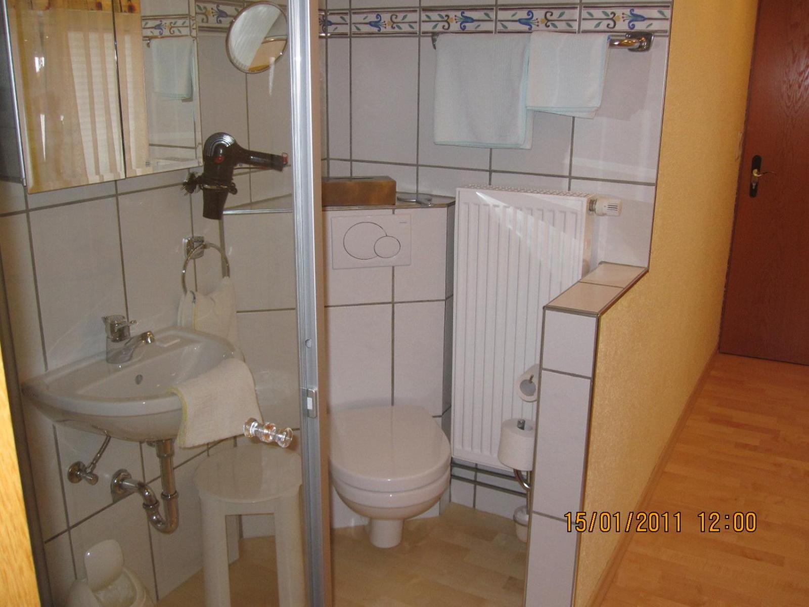 Single Room with Balcony photo 3