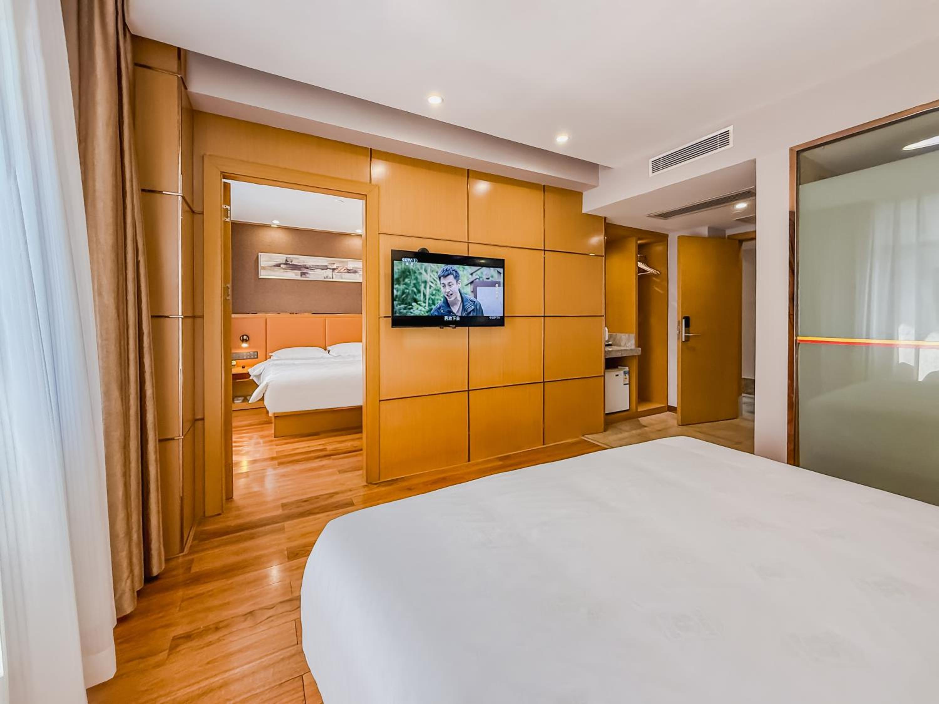Family Suite - Photo 5