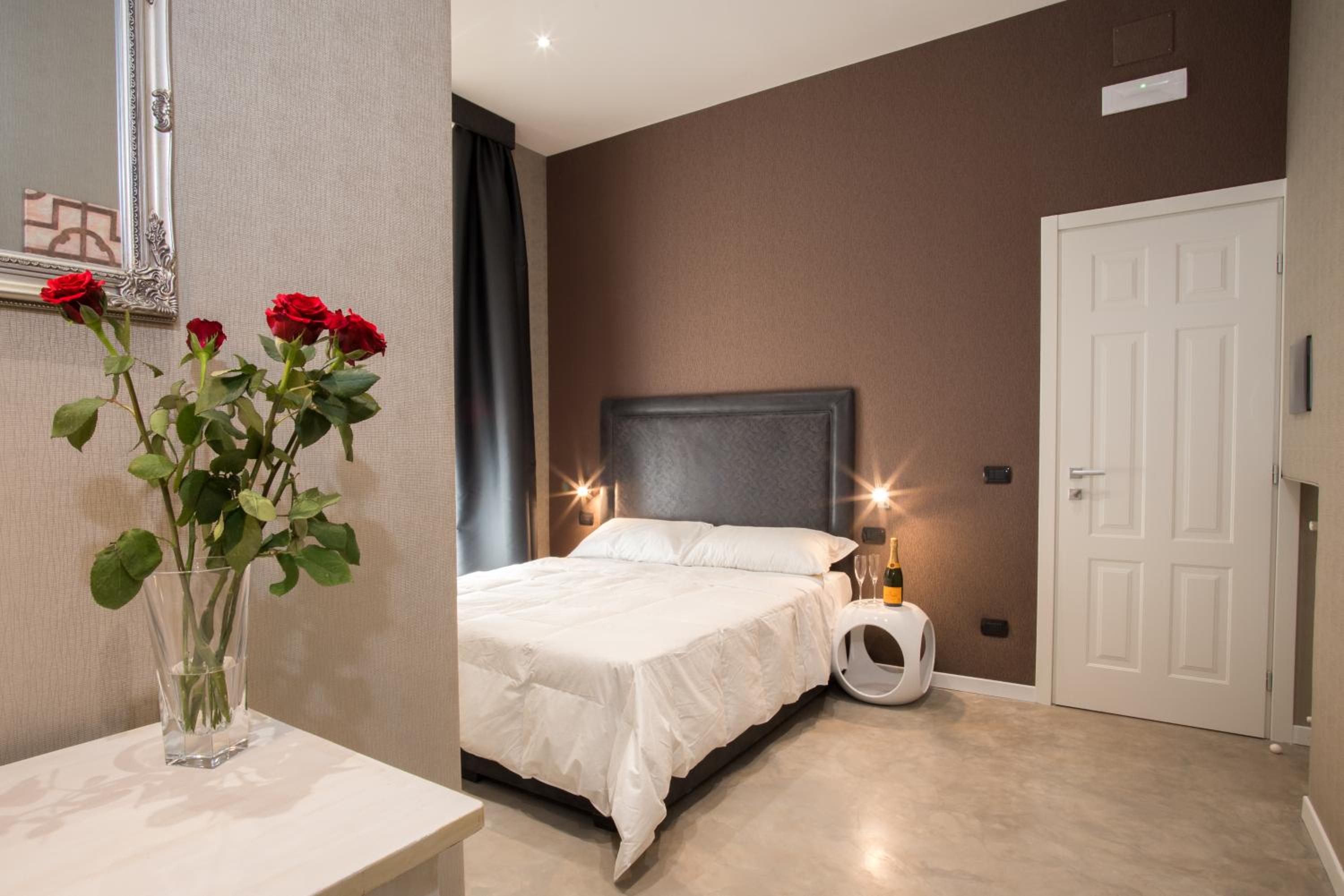 Double or Twin Room photo 1