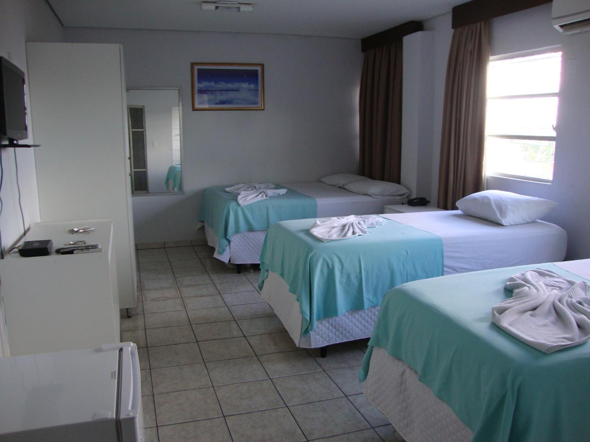 Quadruple Room with Air-Conditioning