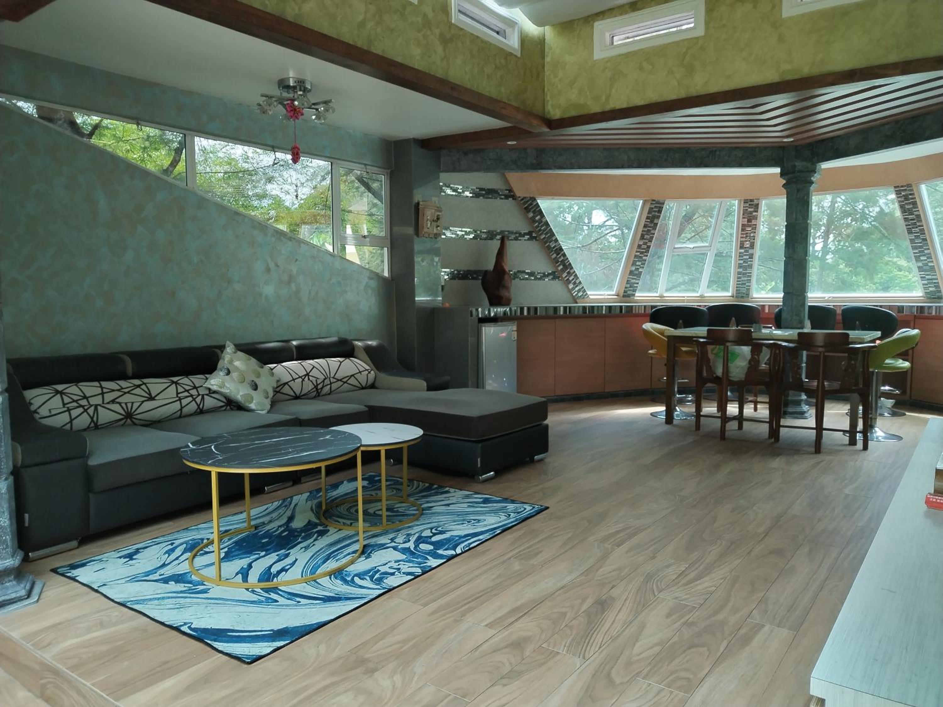 Villa - Photo 17