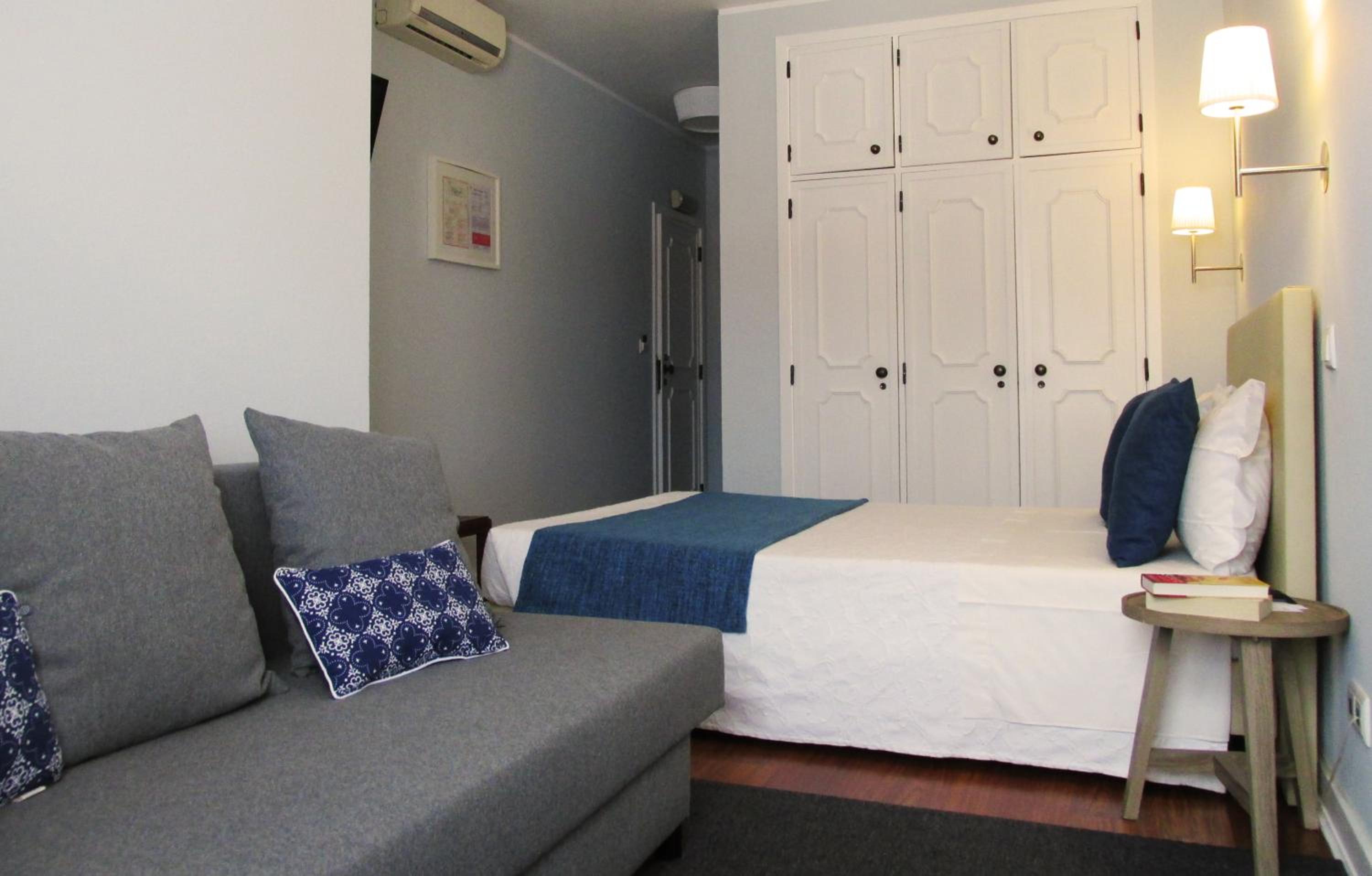 Double Room with Extra Bed photo 3