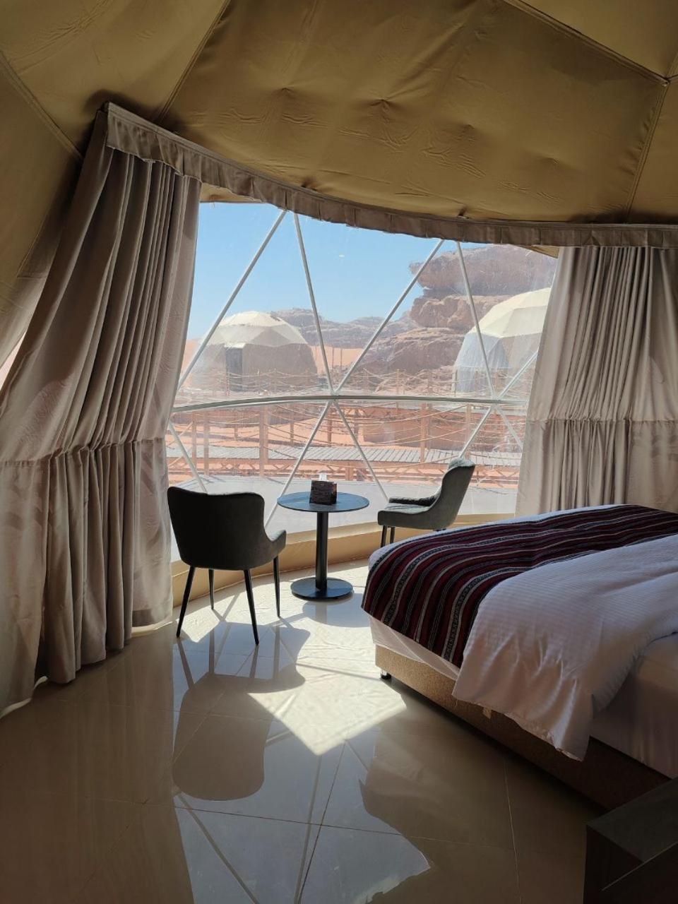 Standard Double Room - Photo 3