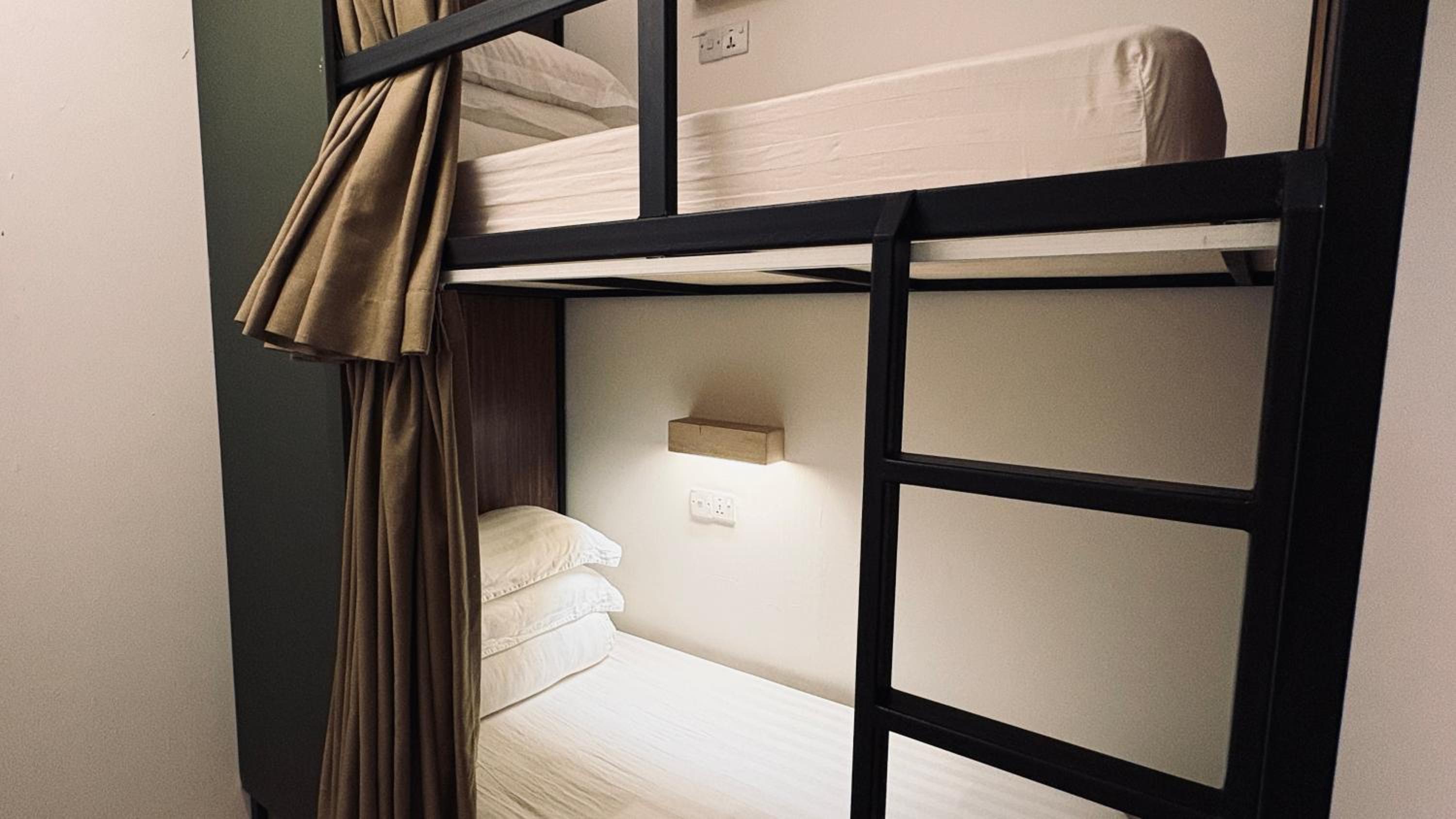 Bed in 4-Bed Female Dormitory photo 2