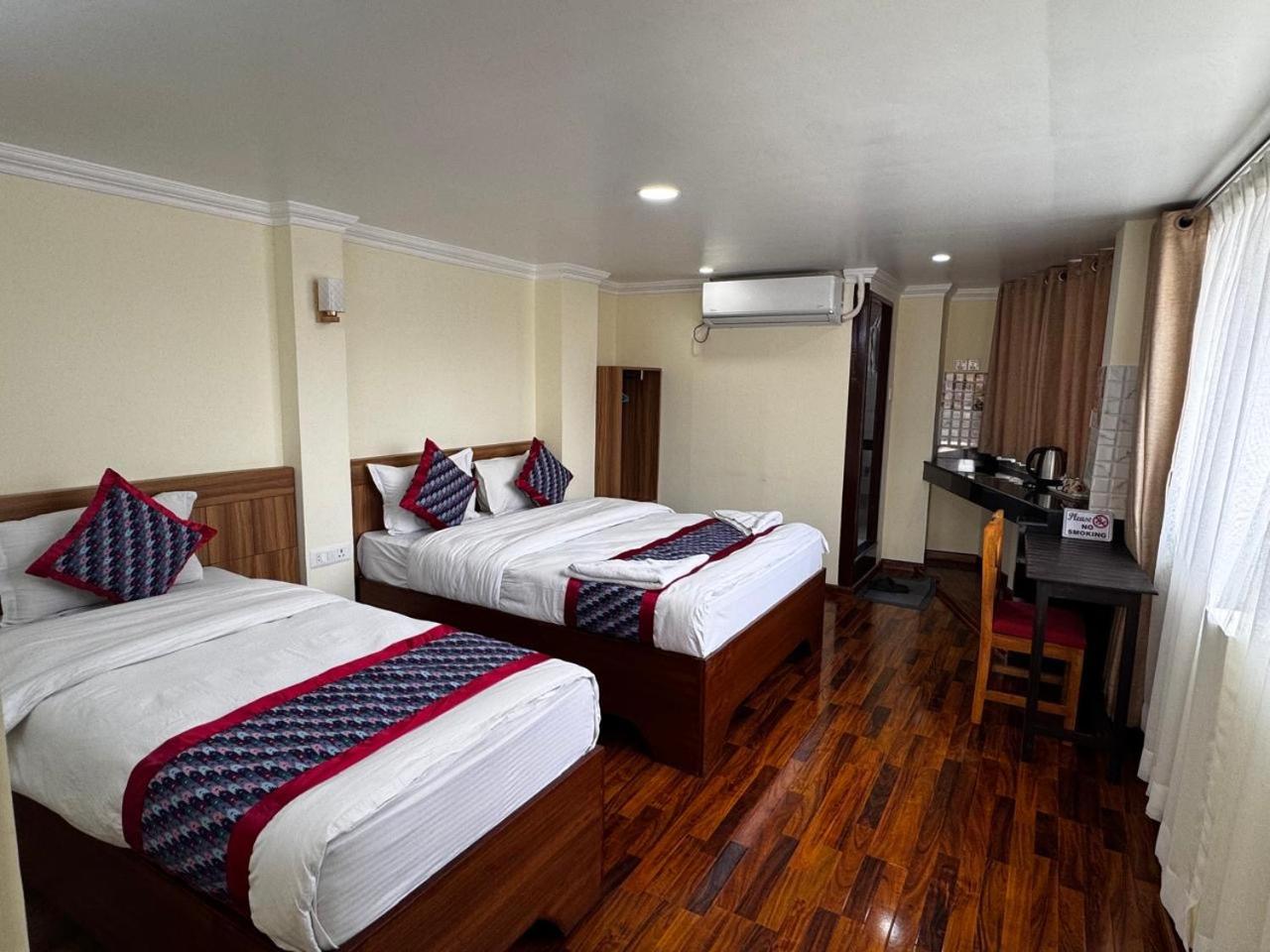 Rooftop Suite Room with Balcony  photo 1