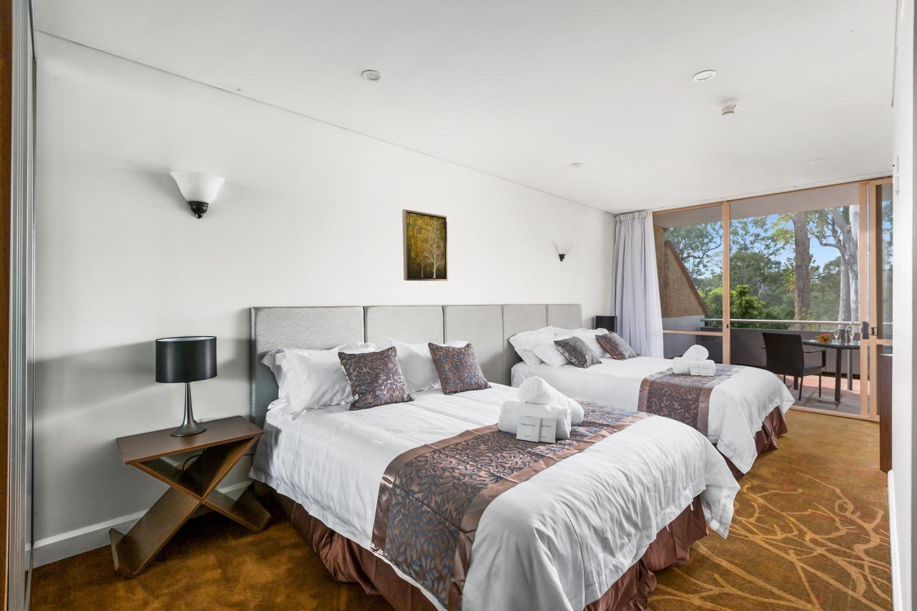 Double or Twin Room with Balcony photo 2