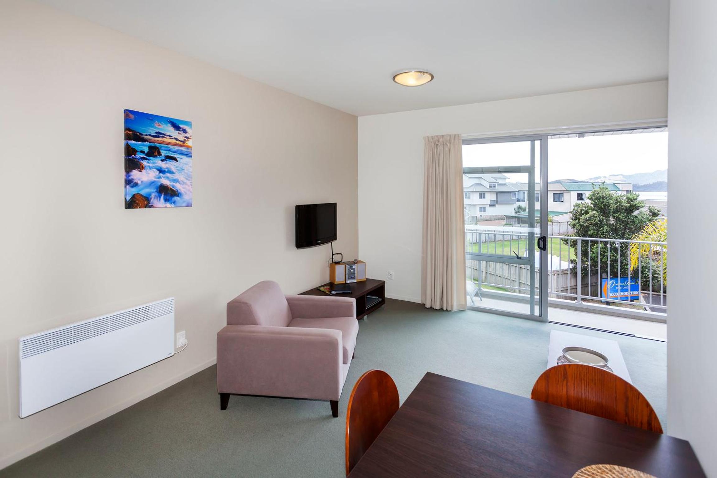 One-Bedroom Superior Apartment with Balcony or Patio - Photo 1