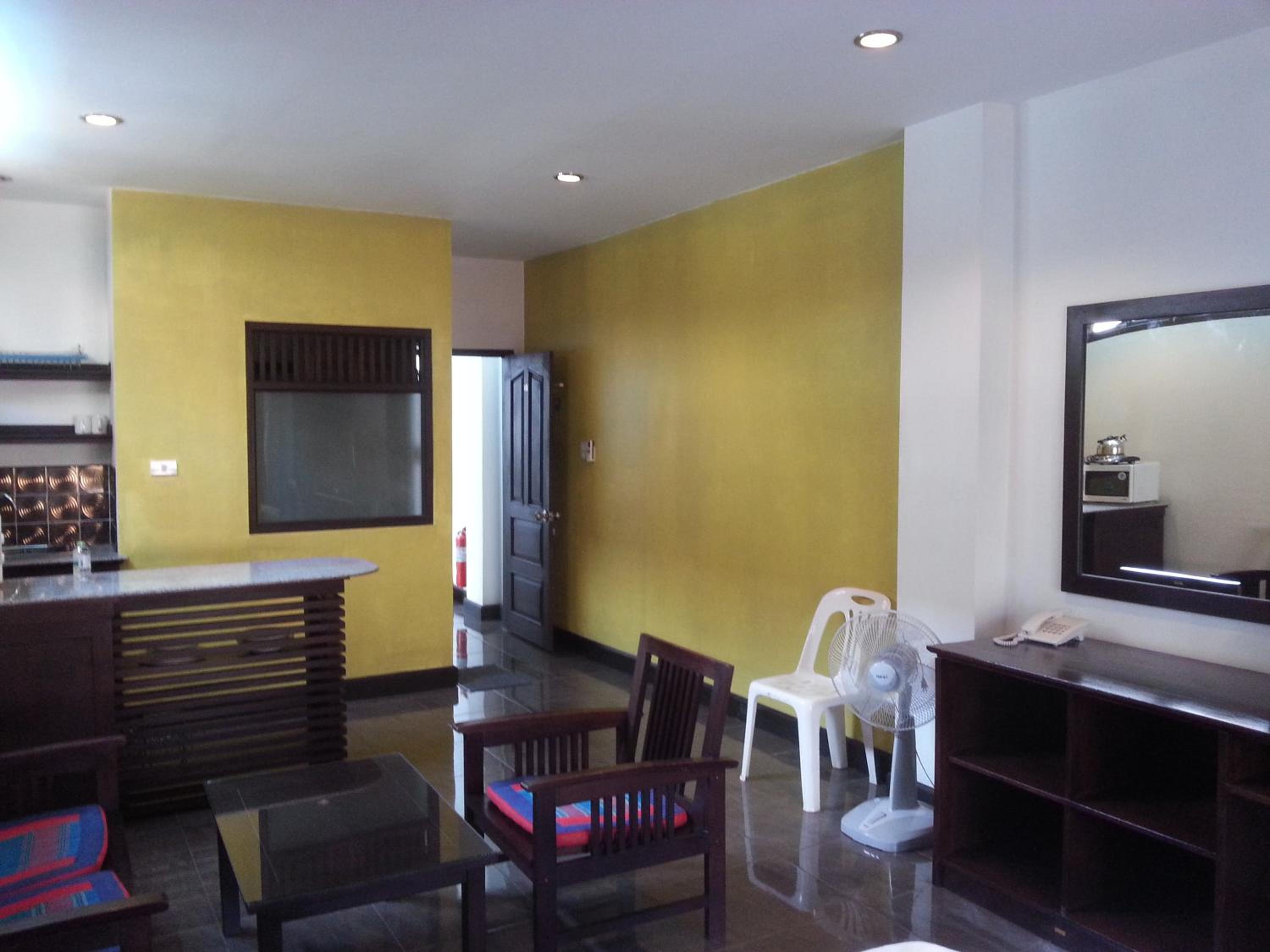 Superior King Room with Balcony - Back site photo 2