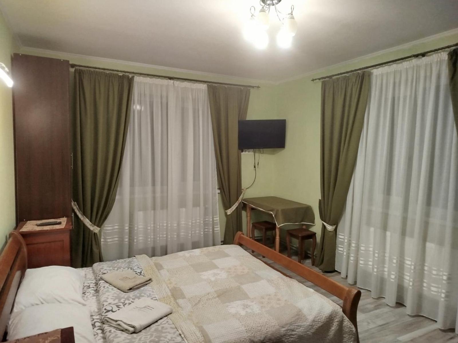 Economy Quadruple Room with Shared Bathroom photo 1