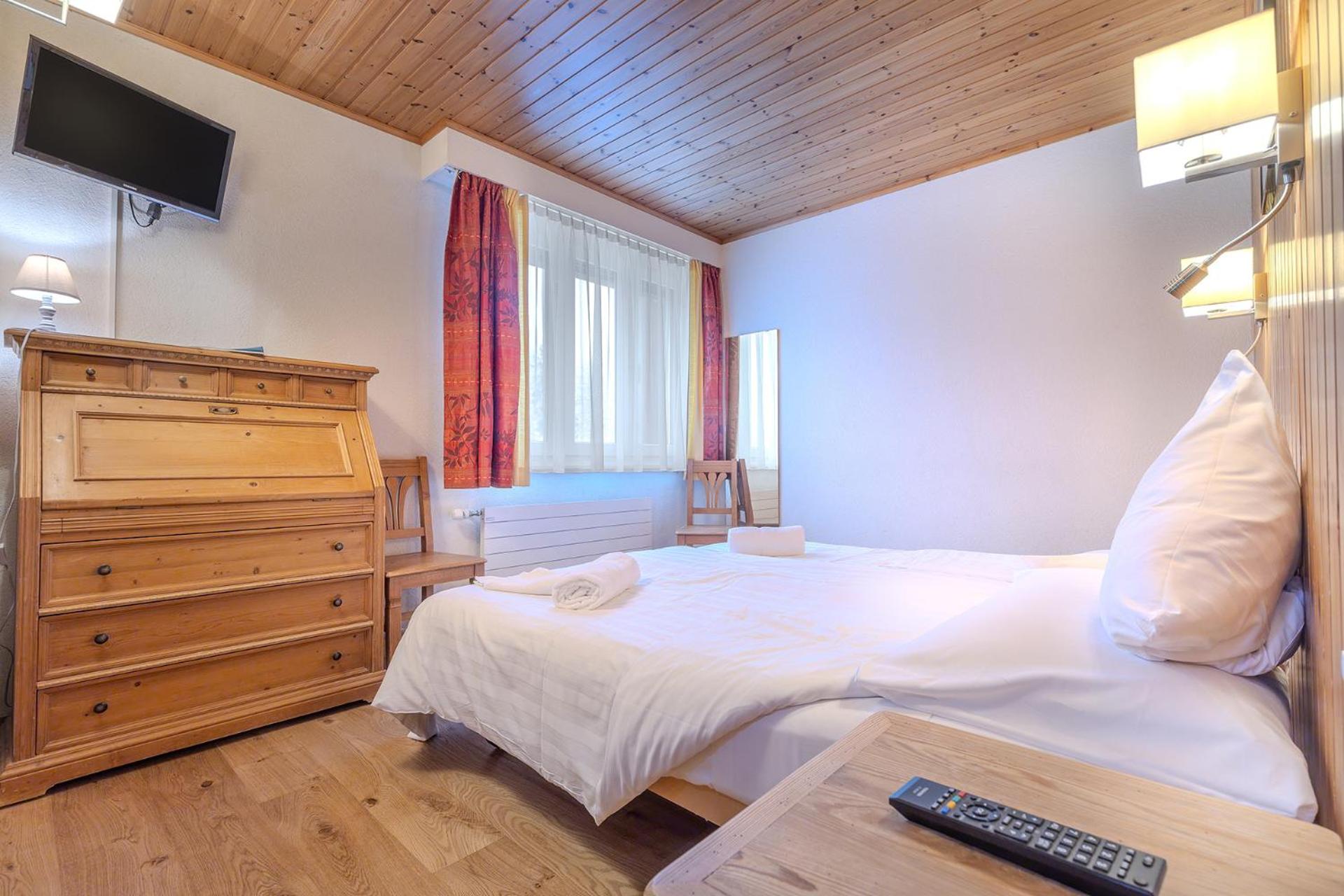 Standard Double Room photo 3