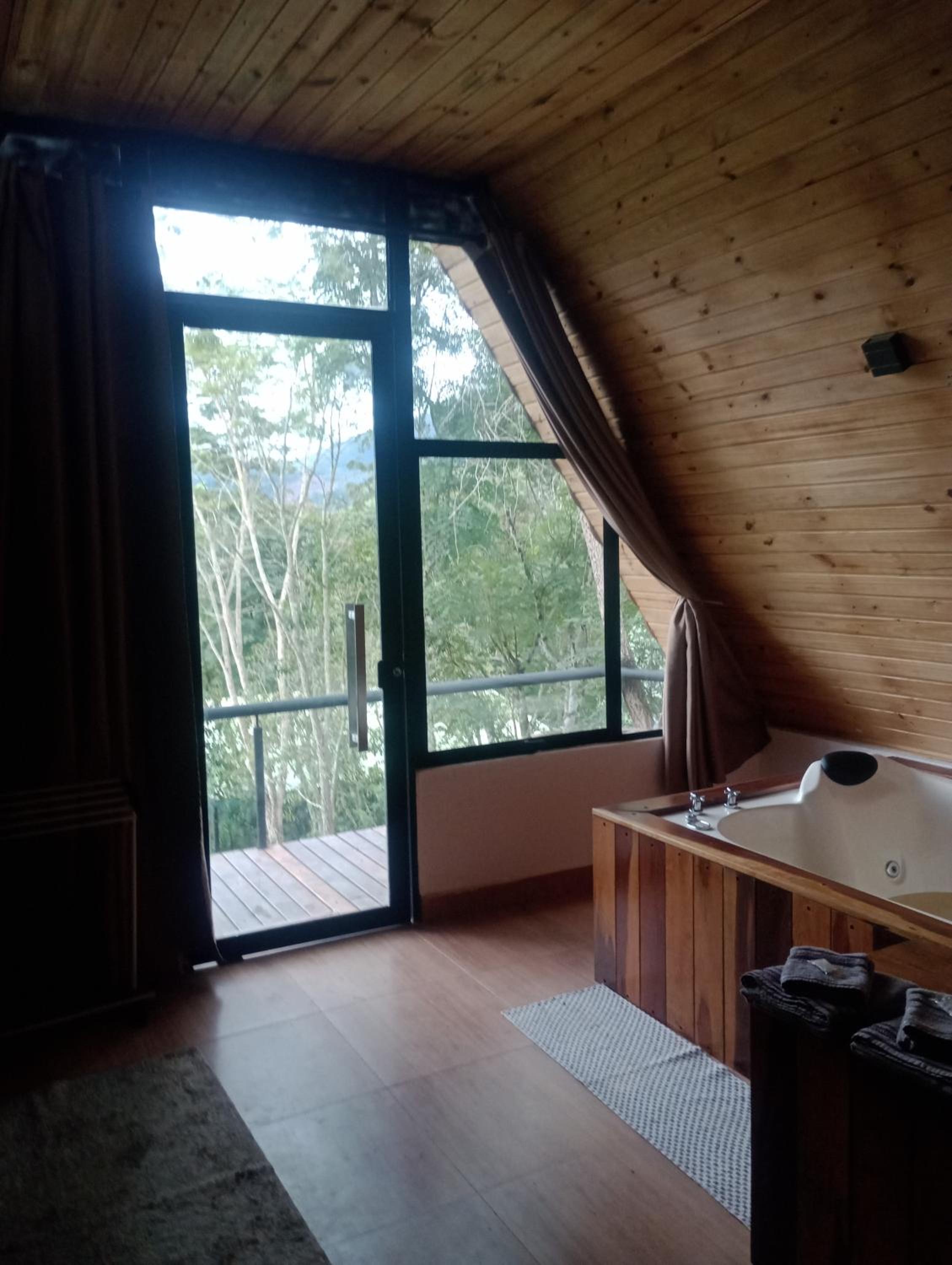 Double Room with Spa Bath photo 3