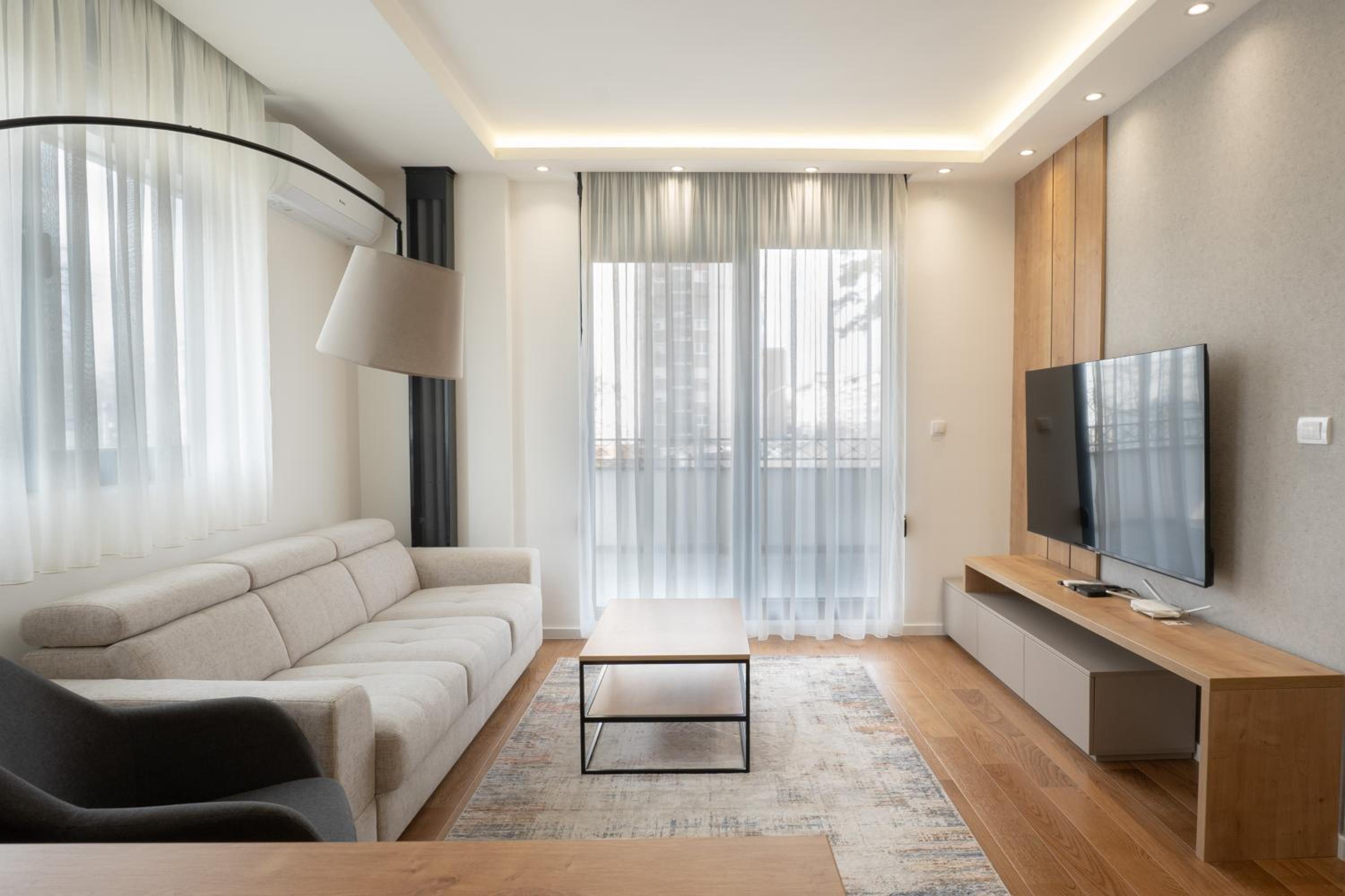 Deluxe One-Bedroom Apartment with City View