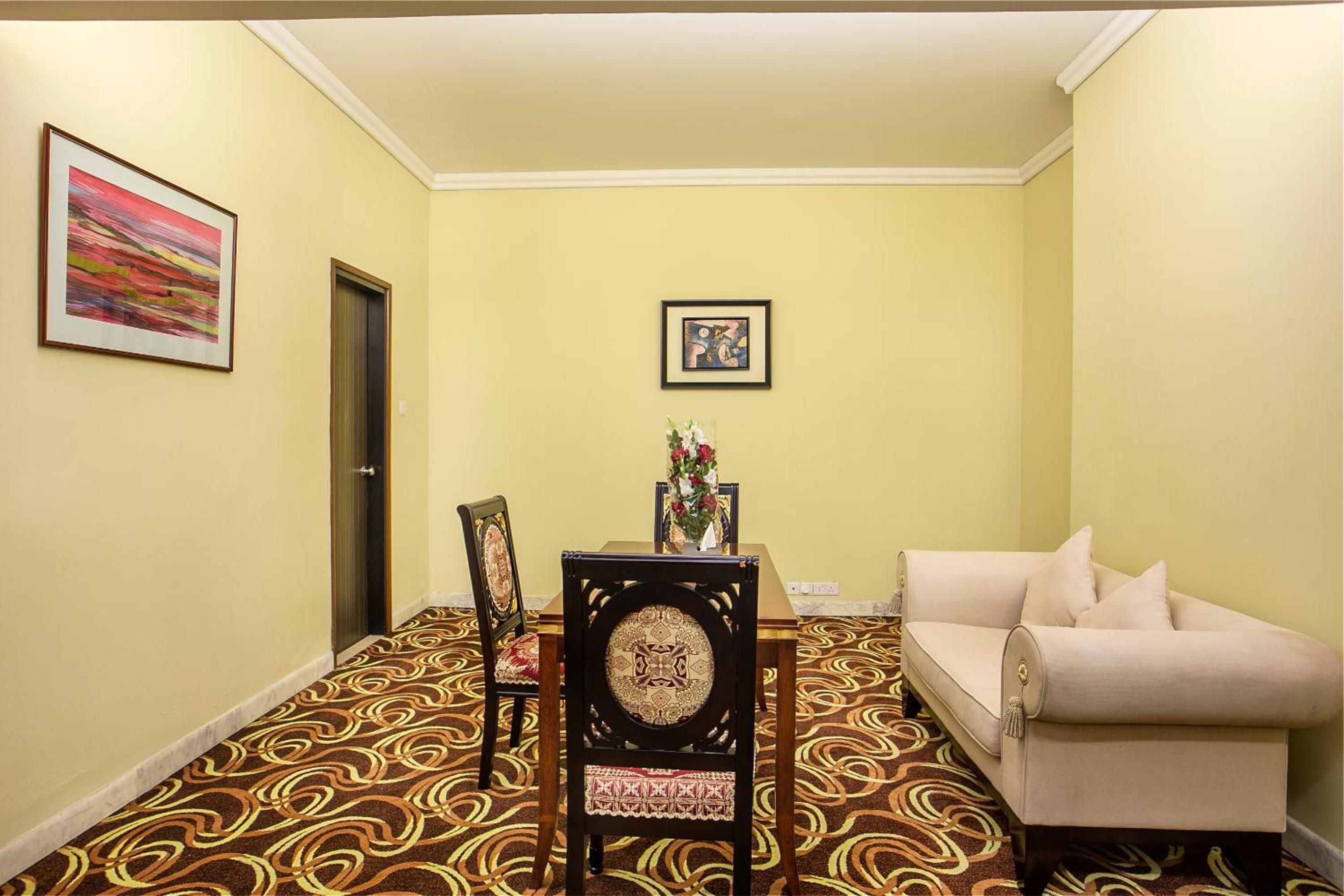 Presidential Suite photo 3