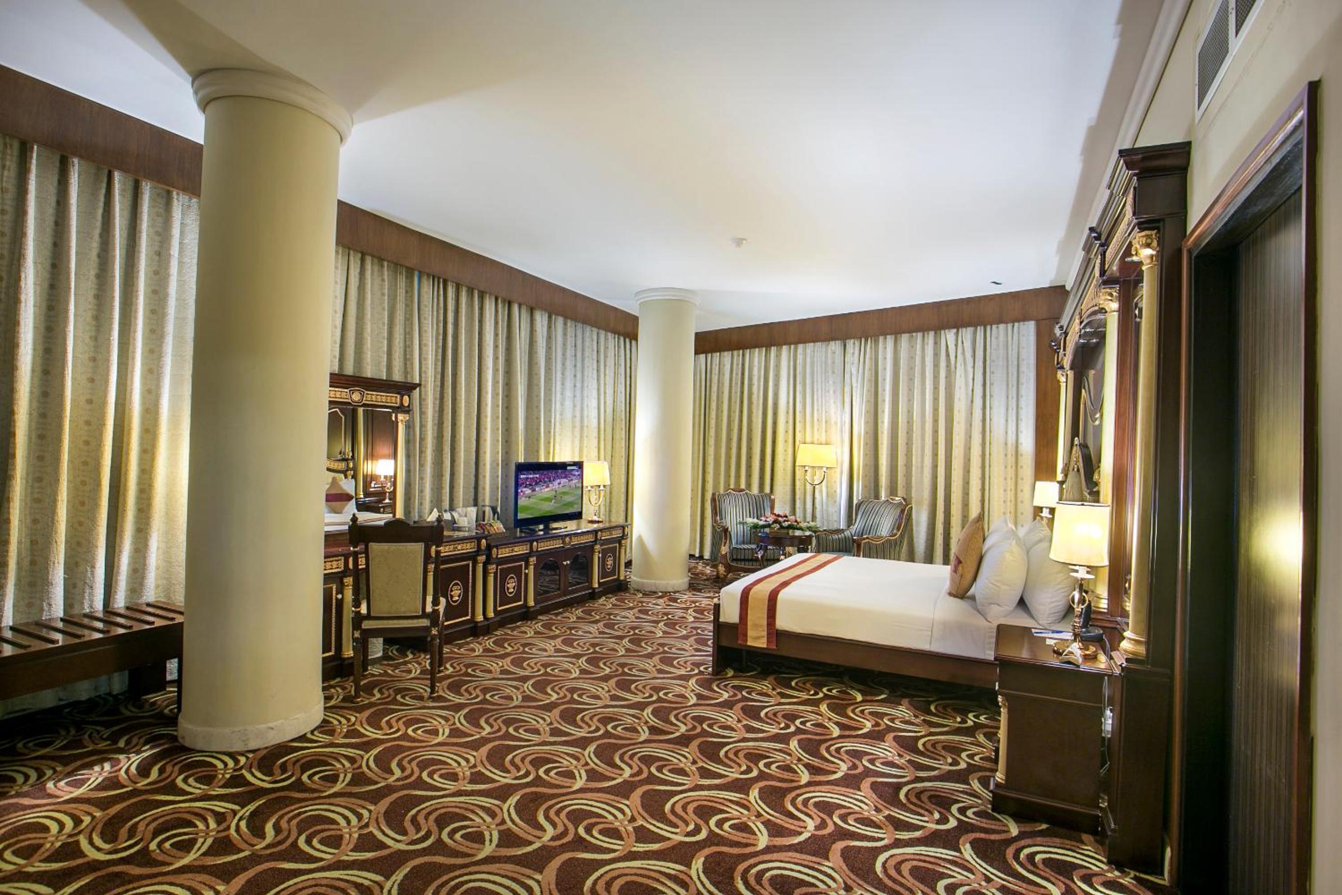 Presidential Suite photo 2