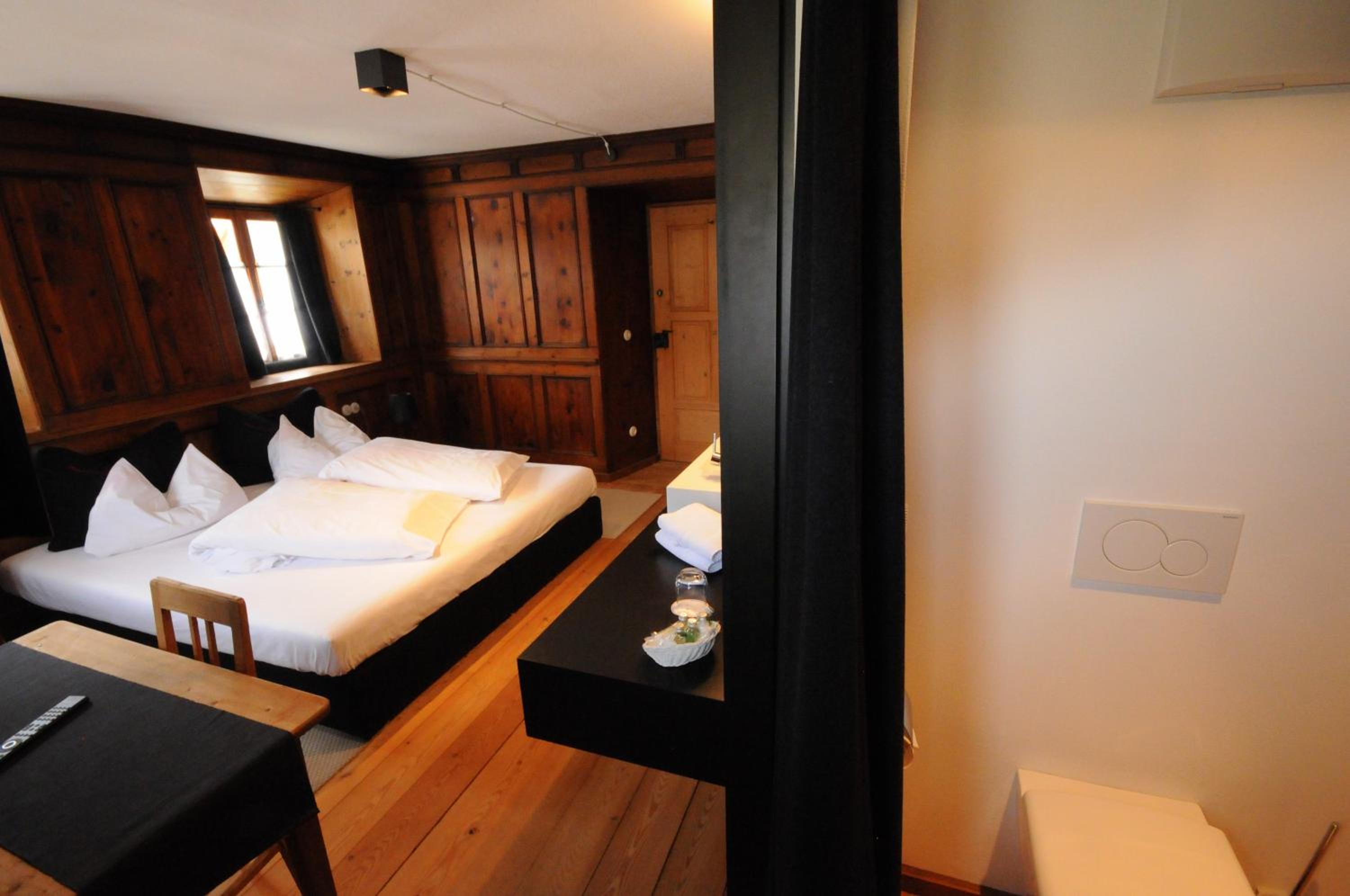 Double Room - Photo 1
