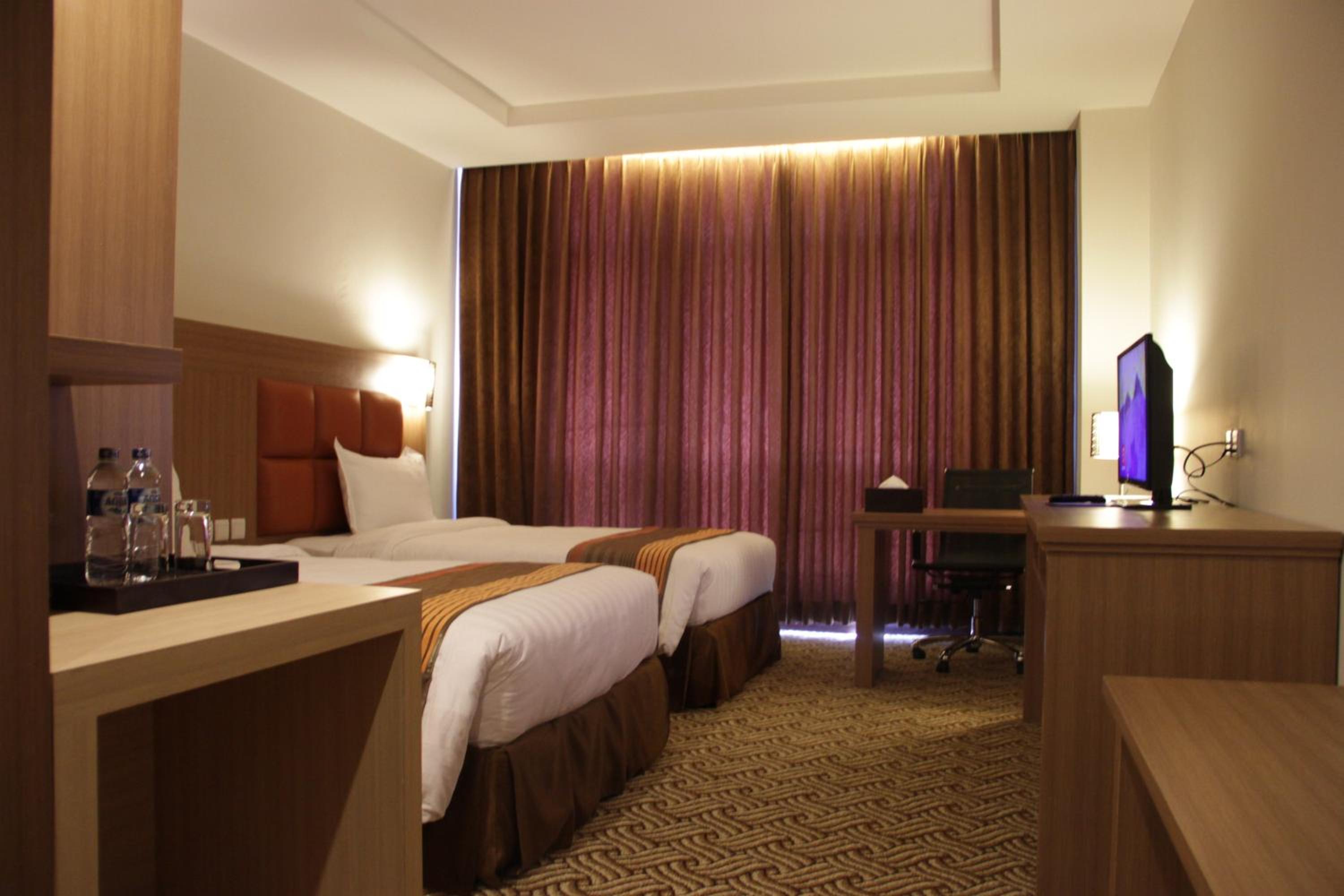 Superior Double or Twin Room photo 2