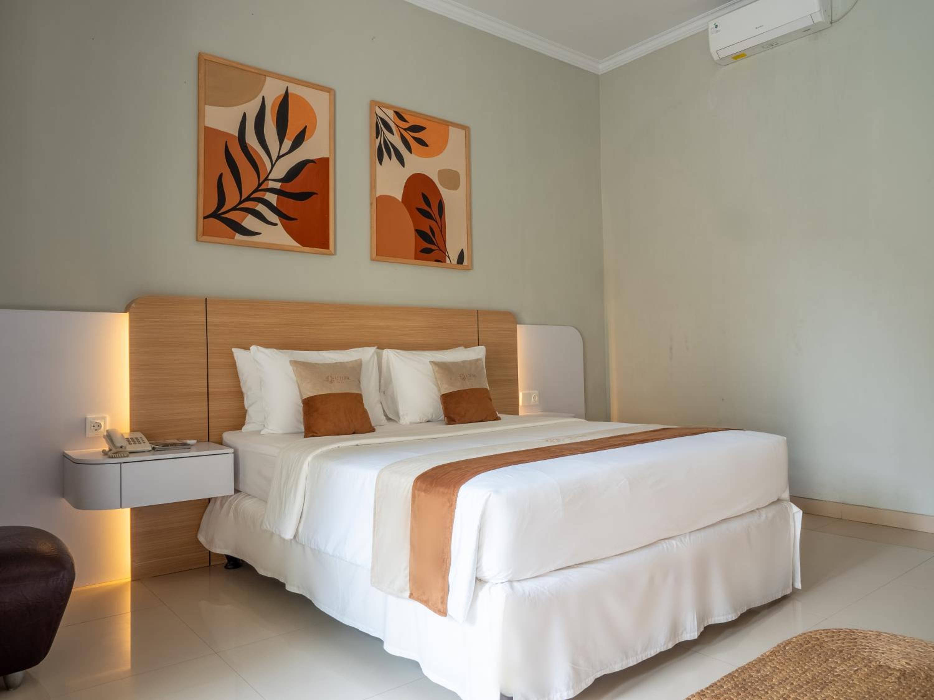 Budget Double Room photo 2