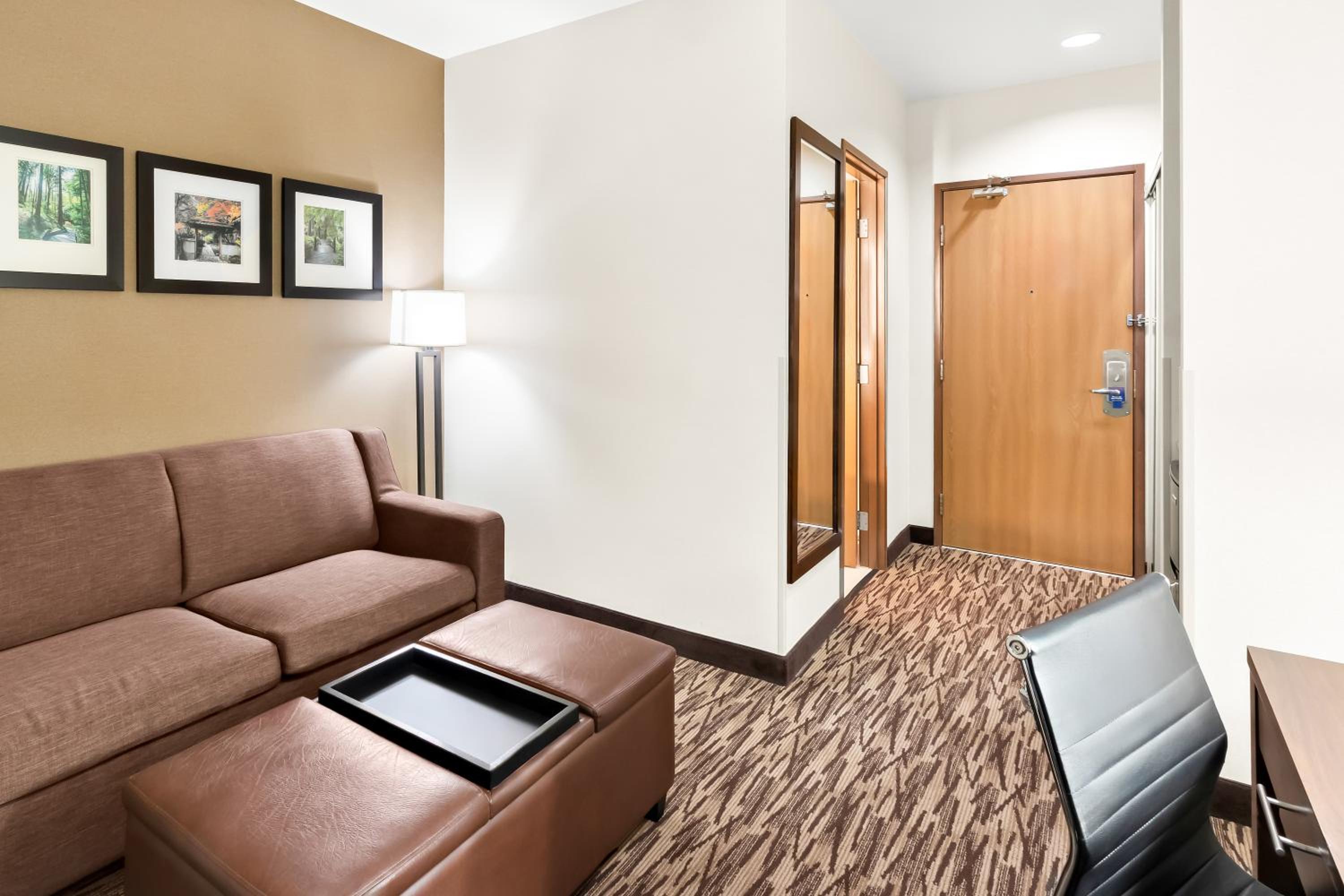 One Room Suite with Sofa bed - Non Smoking