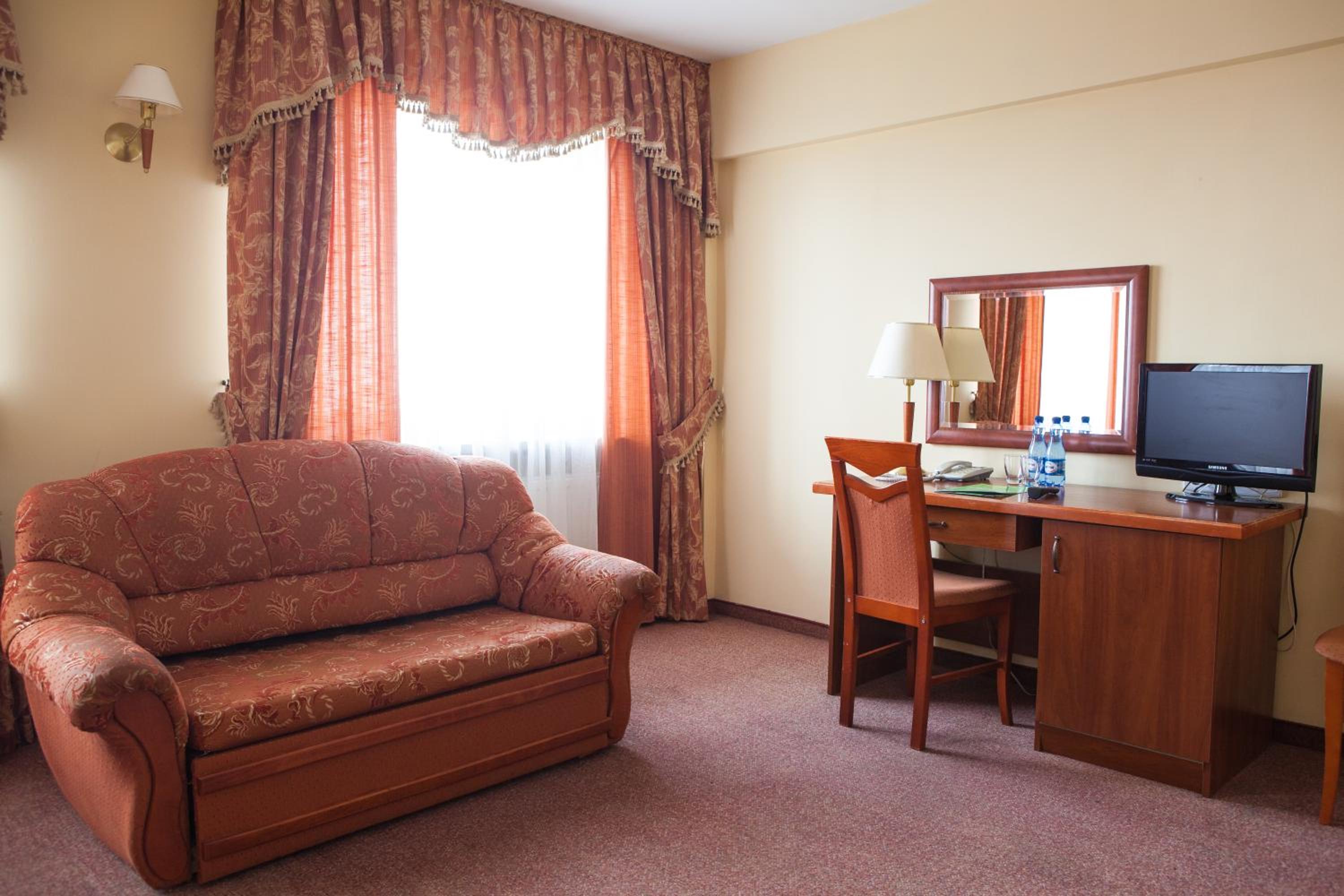 Superior Triple Room photo 2